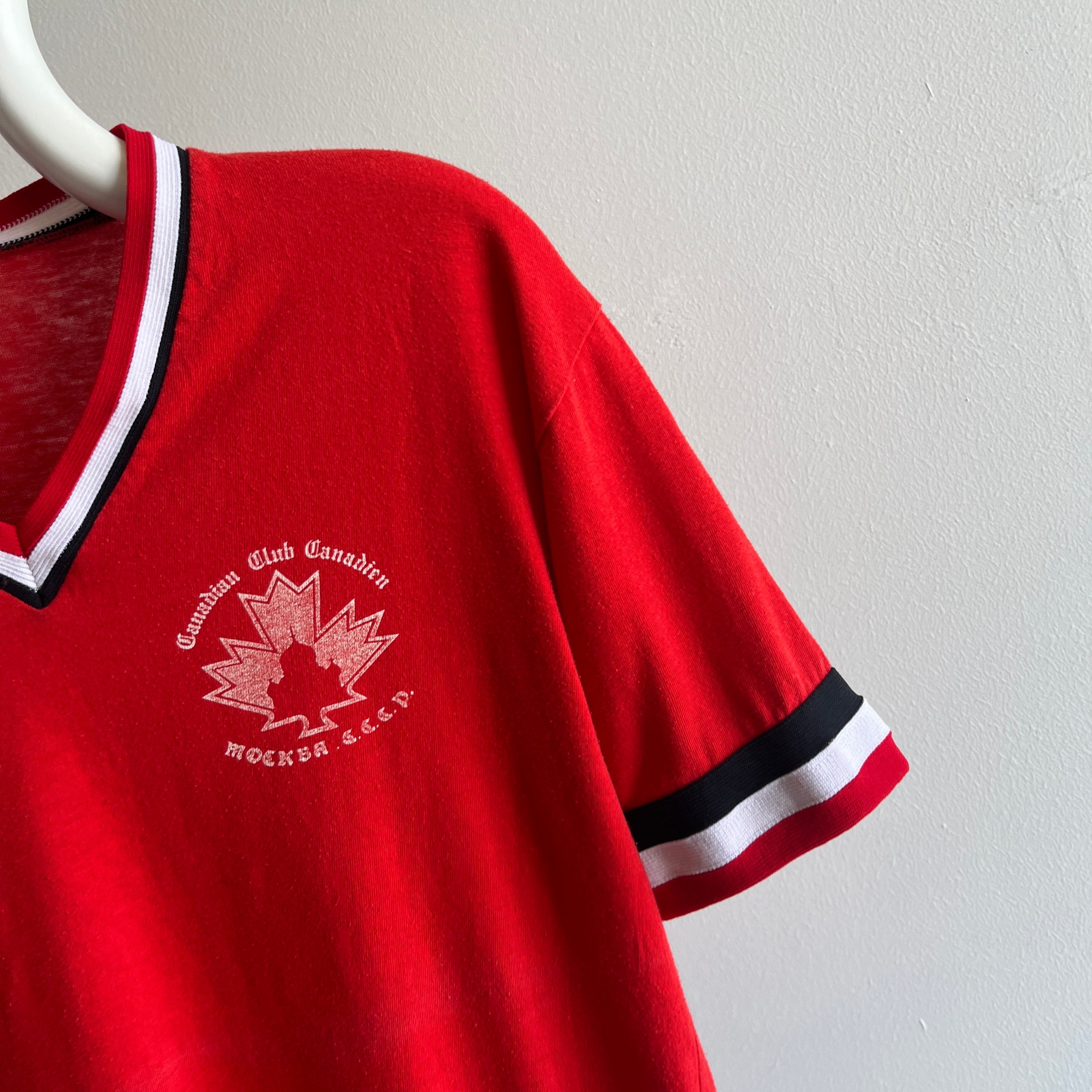 1980s Canadian Club Canadien Russian V-Neck Sports T-Shirt - Huh?