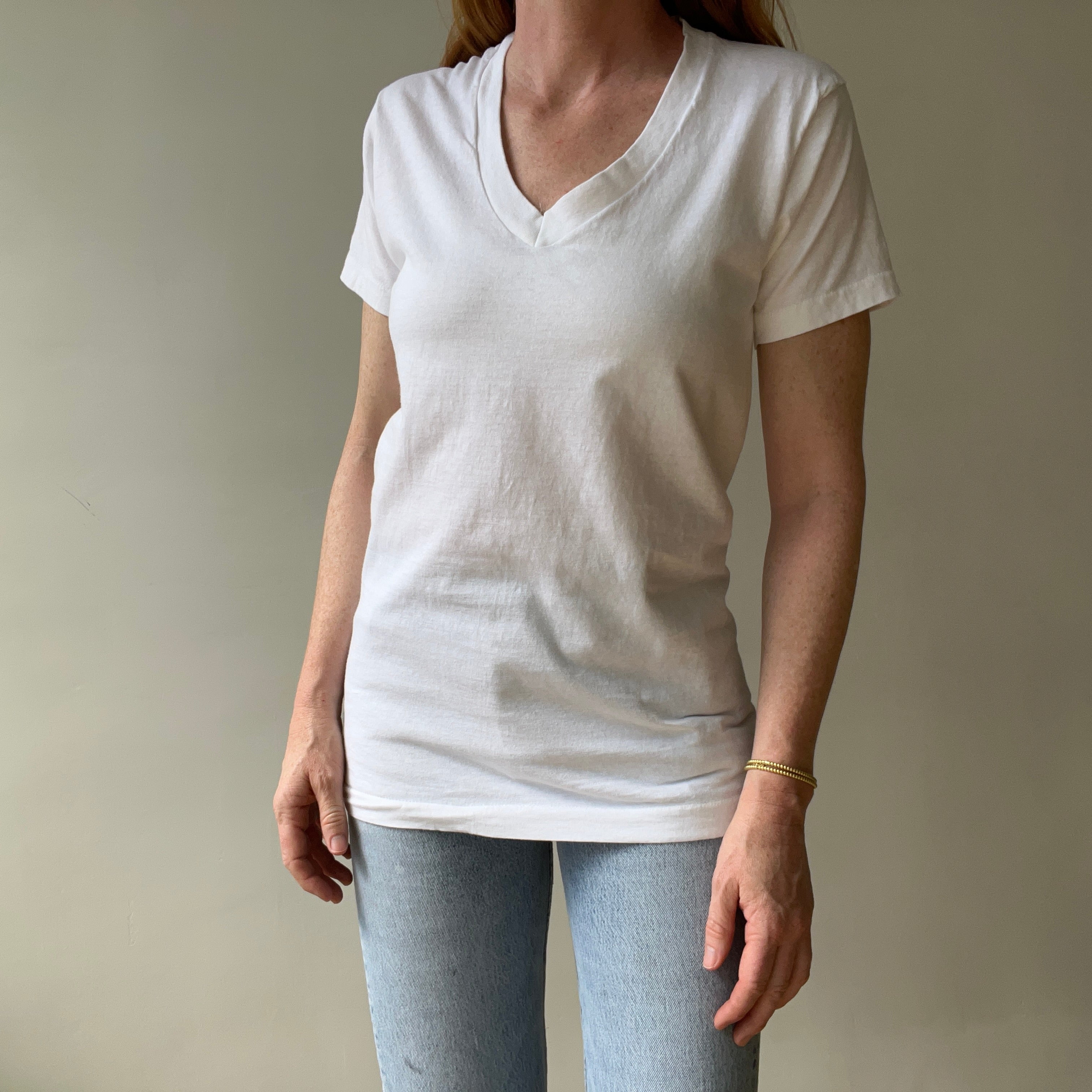 T-shirt teinté de peinture noire vierge des années 00