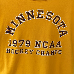 1979 Minnesota NCAA Hockey Champs T Shirt !!! Collectible