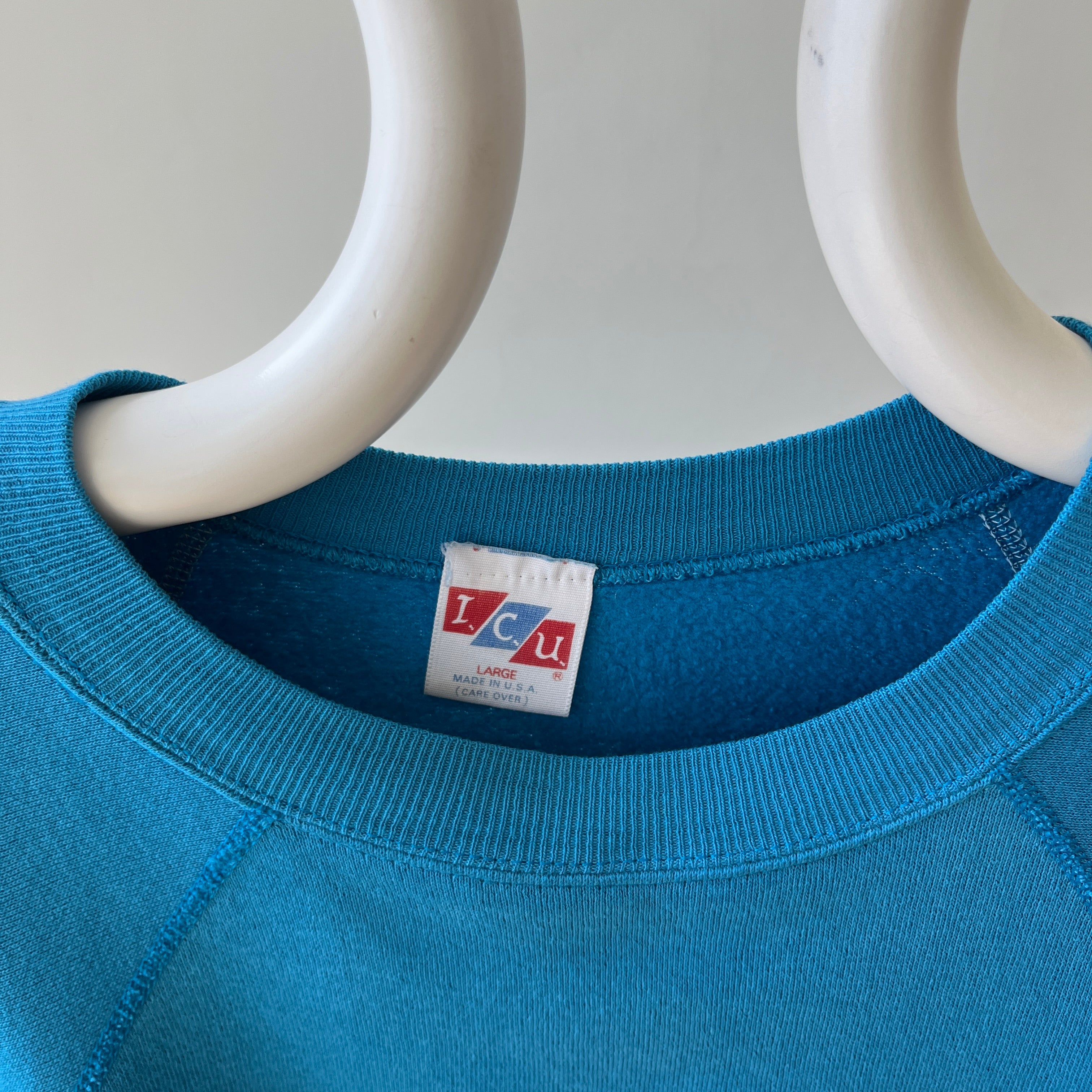 1980s Embroidered Sailboat Sweatshirt