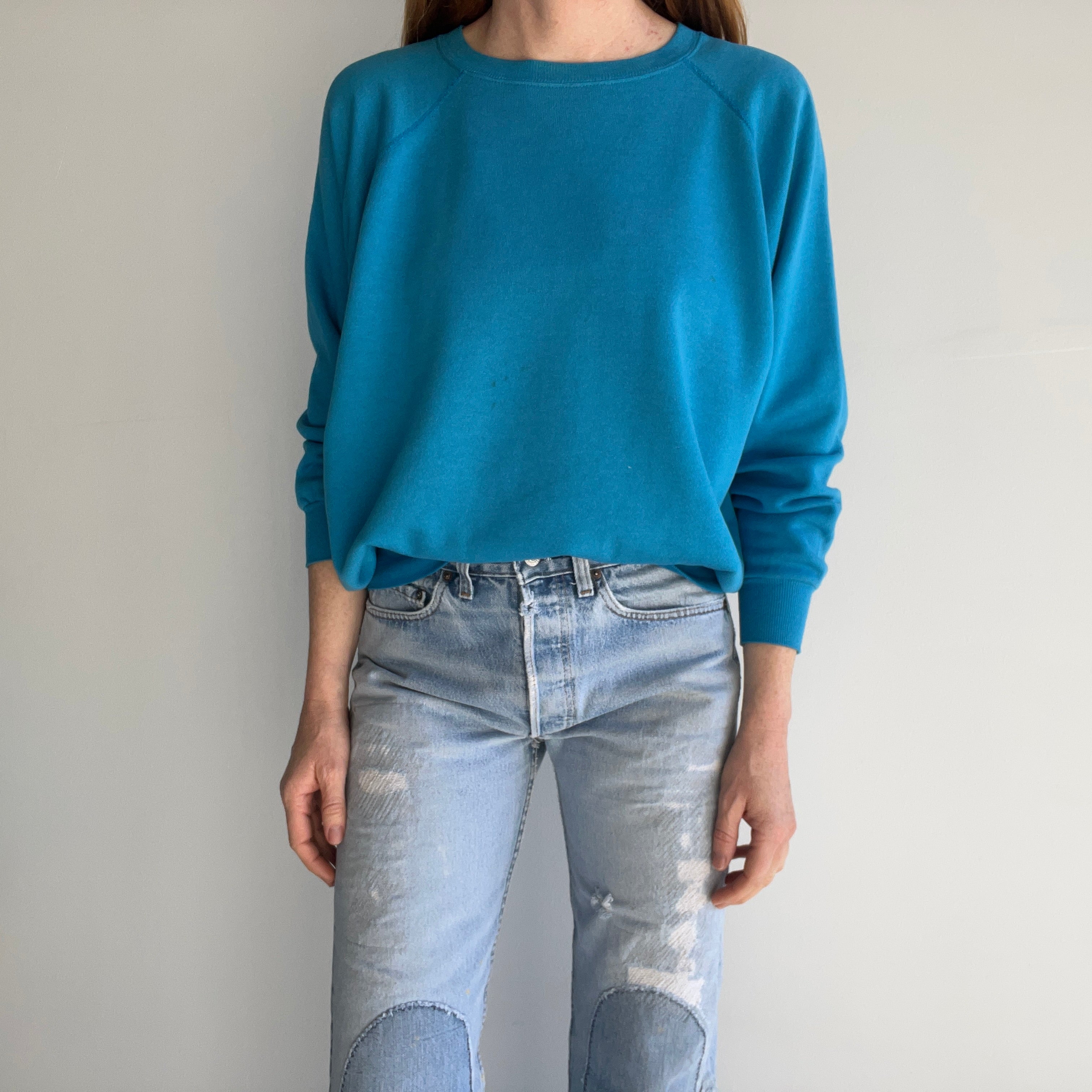 1980s Slouchy Teal/Turquoise Raglan Sweatshirt