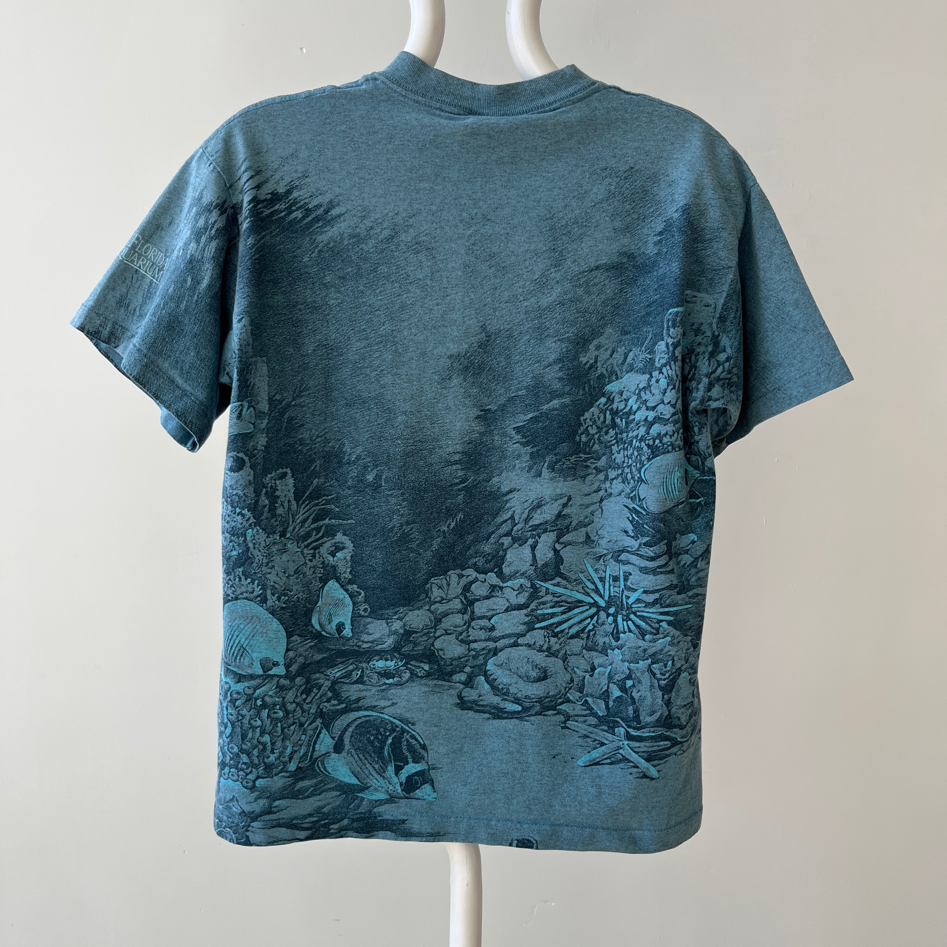1990s Habitat All Over Print Fish T Shirt - Wrap Around Alert