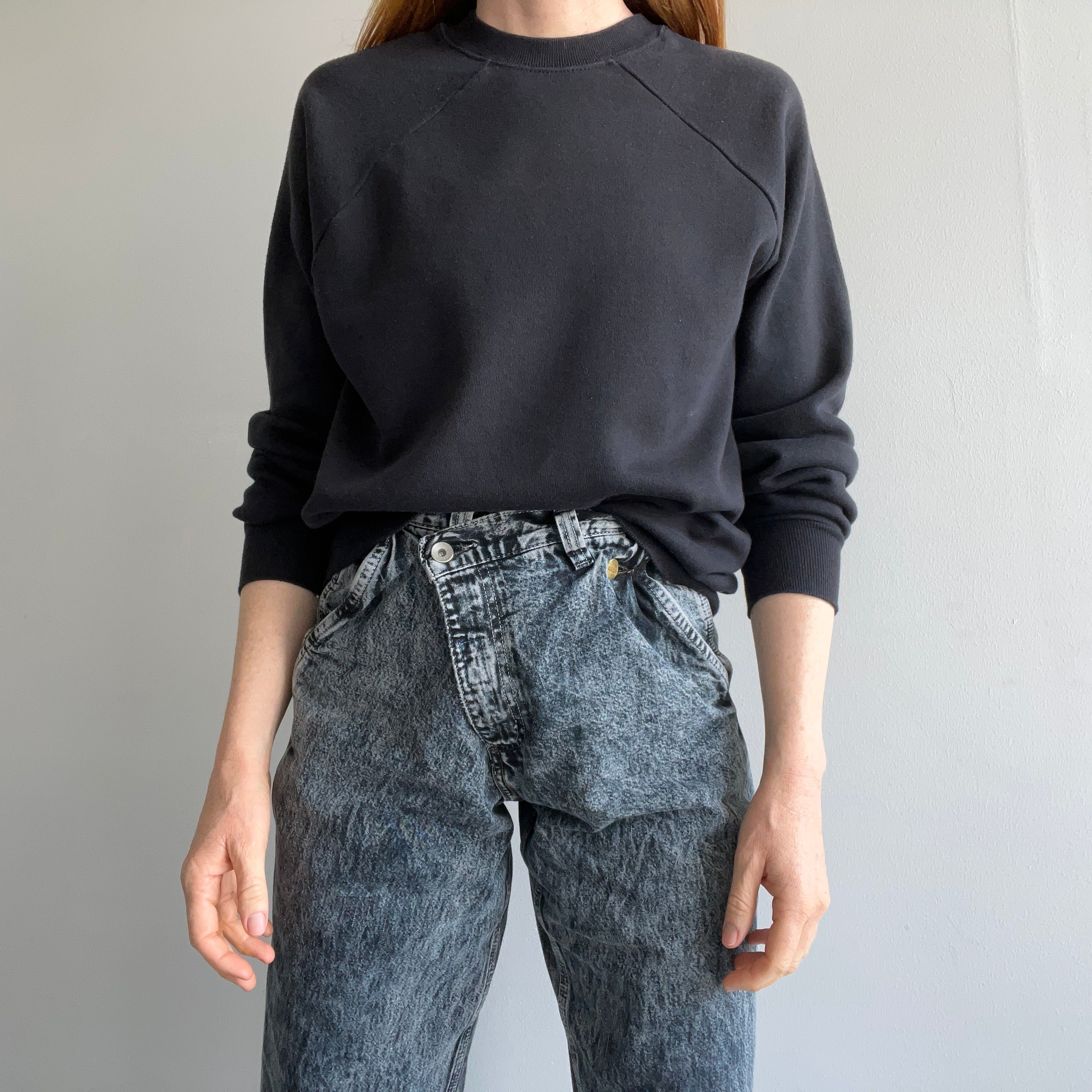1980s Blank Black Raglan Sweatshirt
