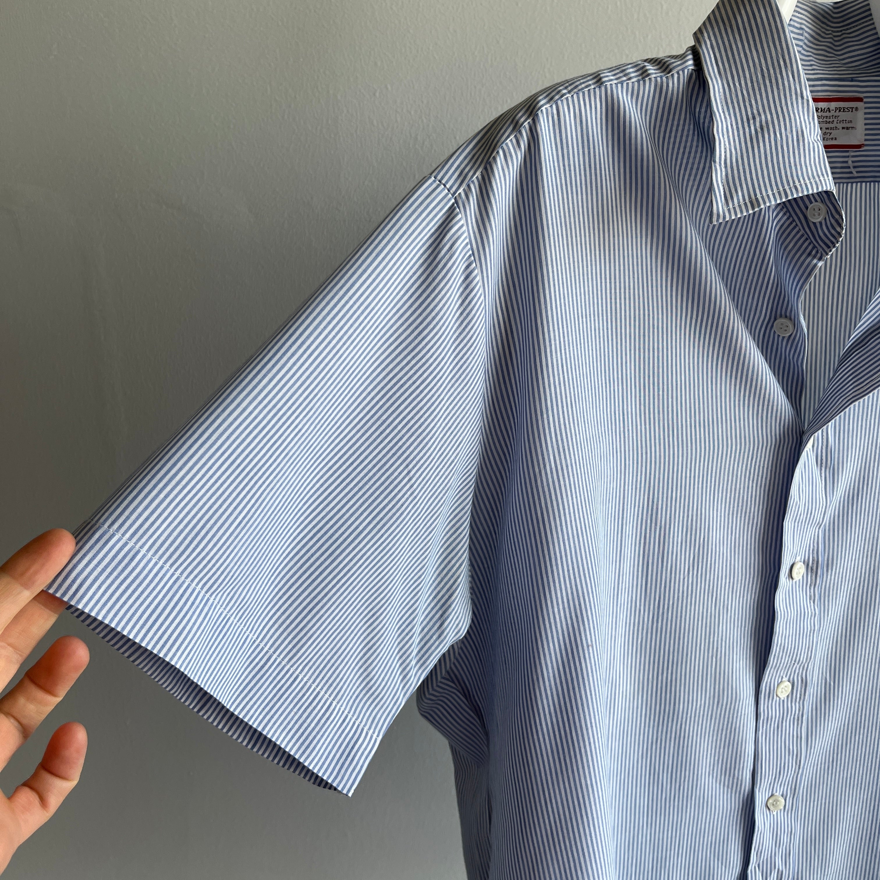 1980s Blue and White Pinstriped Short Sleeve Lightweight Dad Shirt by Sears