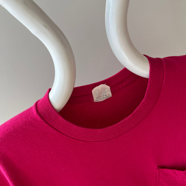 1980s Hot Pink Pocket T-Shirt with Part of The Seam out - FOTL