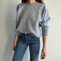 1980s Blank Gray Sweatshirt with Contrast Stitching and a Raglan Mend