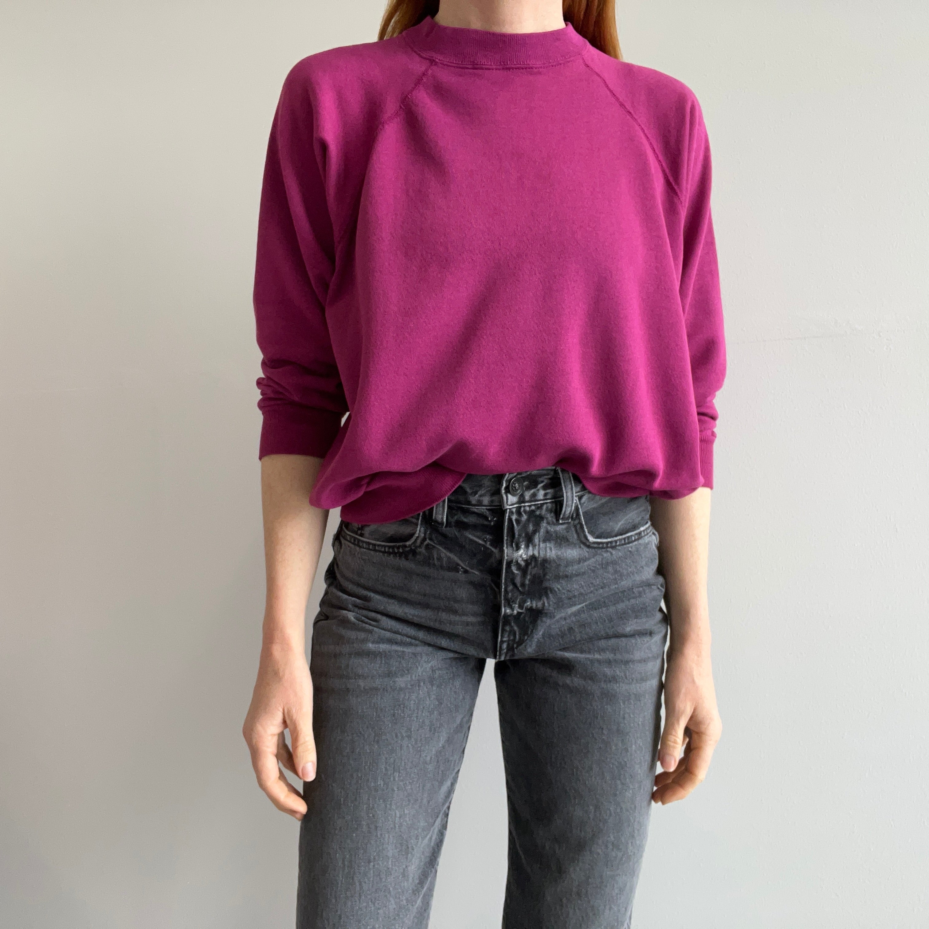 1980s Magenta Purple Soft and Very Slouchy Raglan