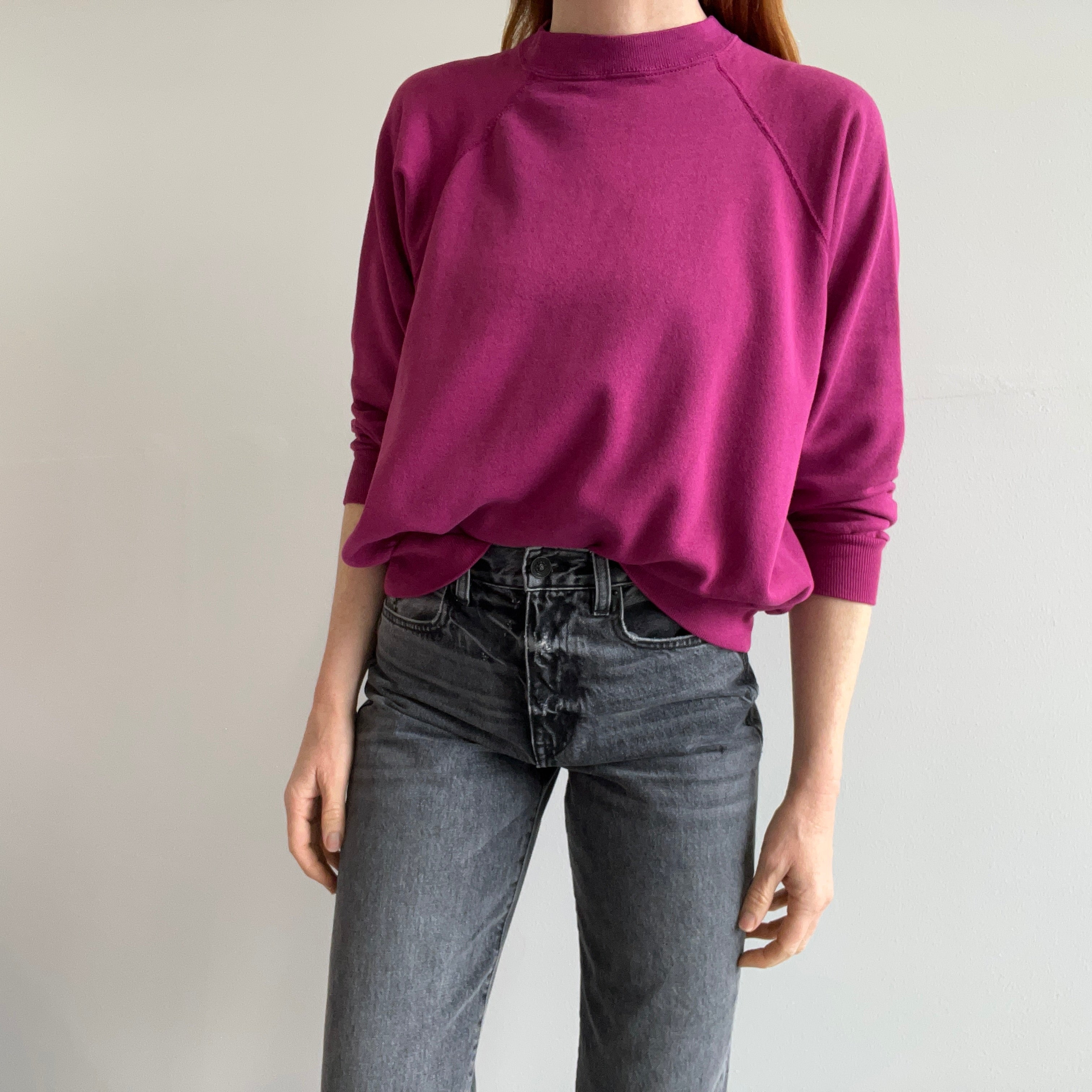 1980s Magenta Purple Soft and Very Slouchy Raglan