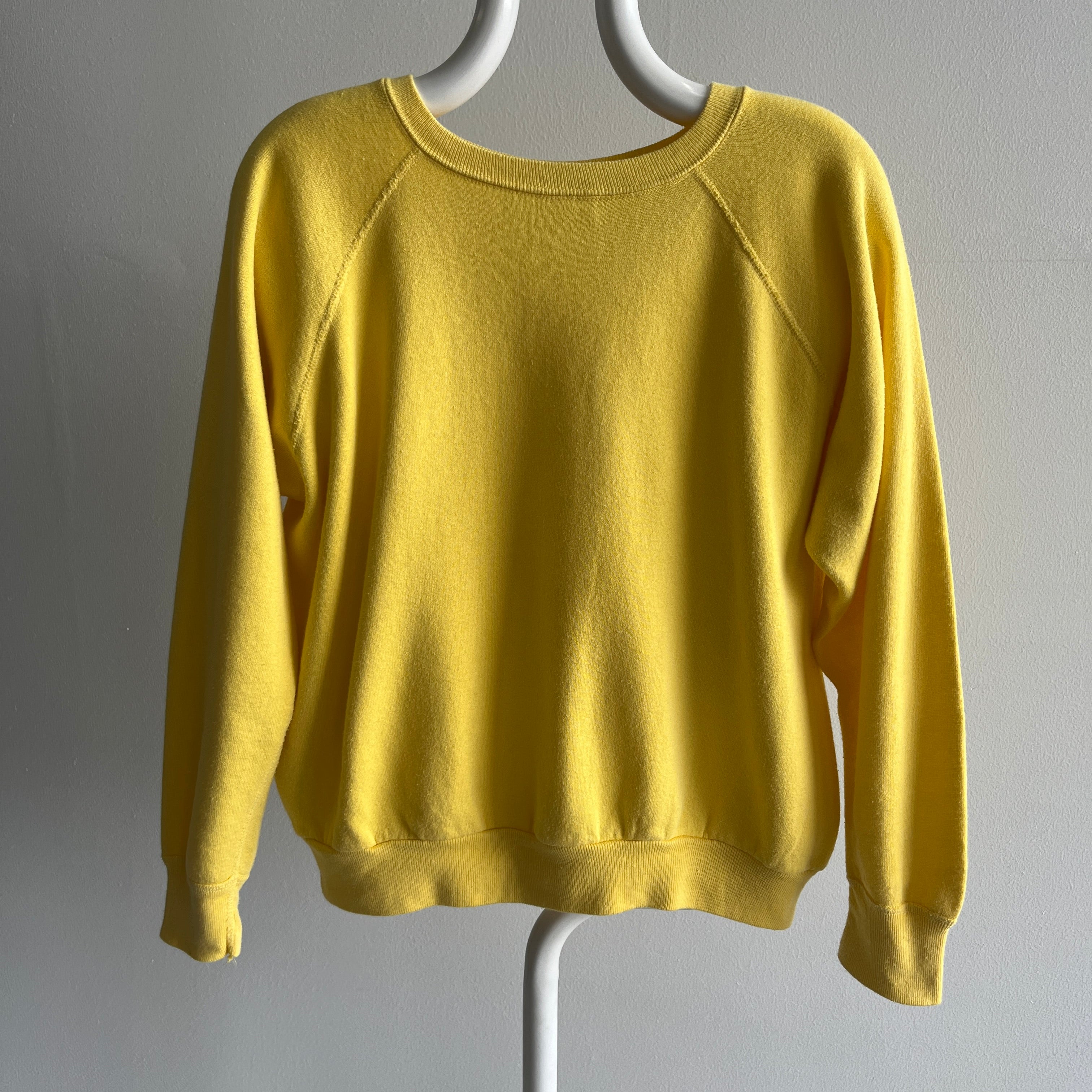 1980s Buttery Yellow Sweatshirt - !!!!!