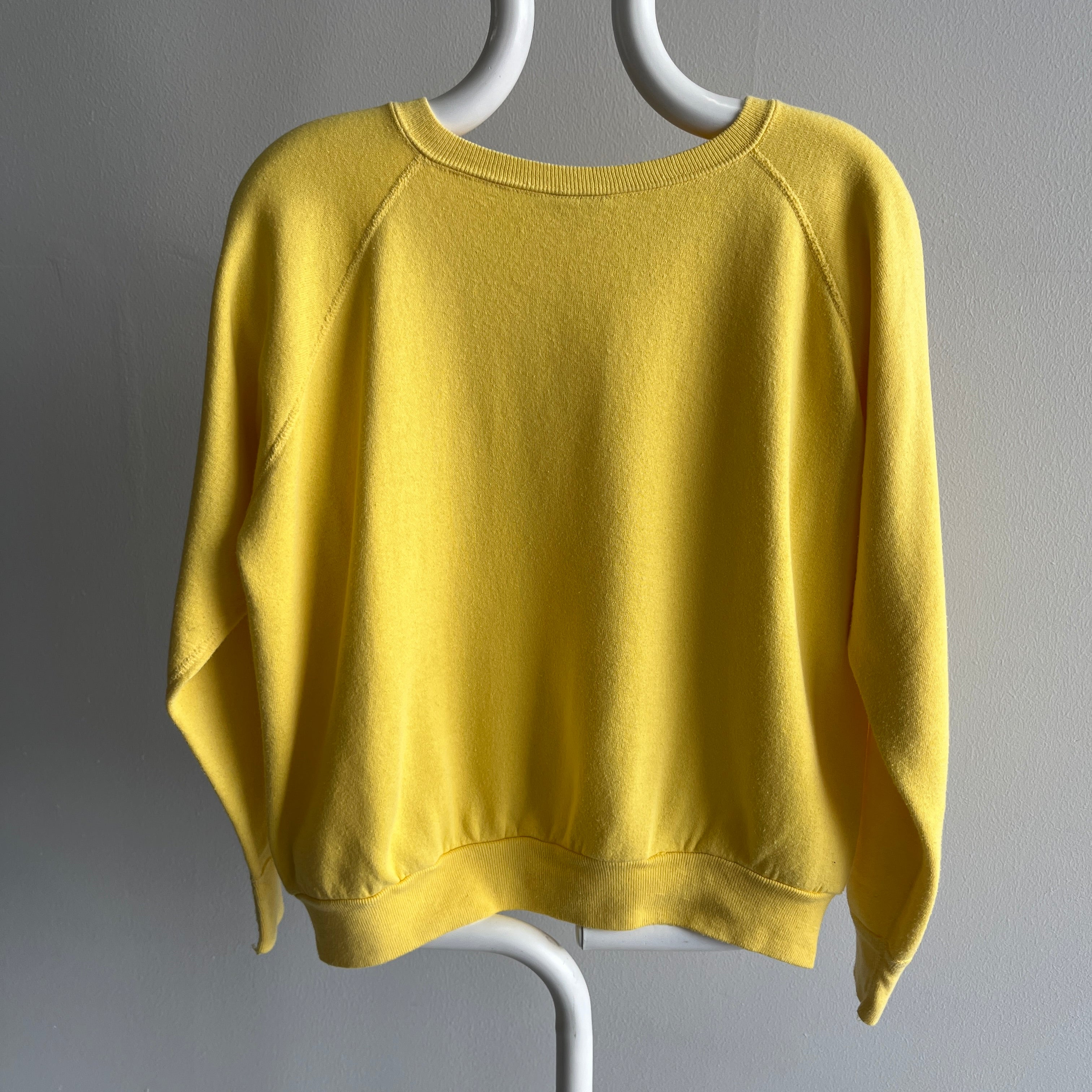 1980s Buttery Yellow Sweatshirt - !!!!!