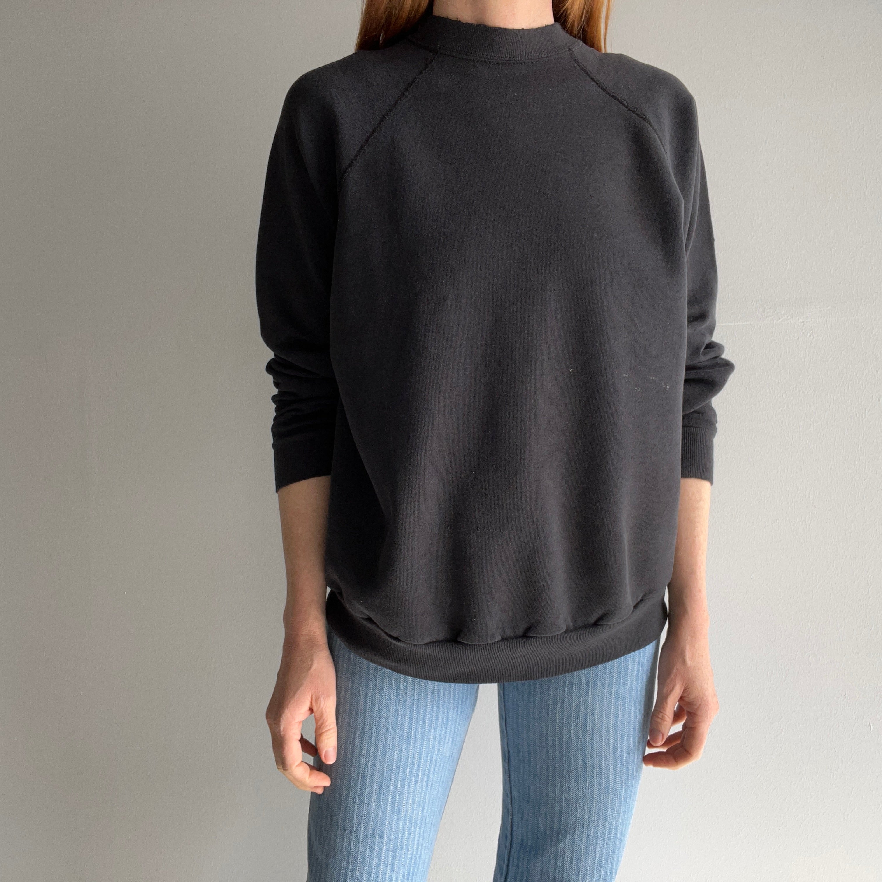 1980/90s Tultex Split Collar Blank Black Sweatshirt