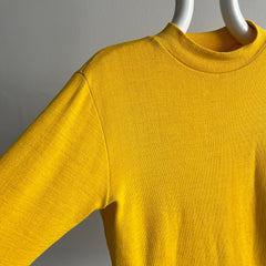 1970s Mustard Yellow Slouchy Mock Neck Knit Sweater/Shirt/Sweatshirt