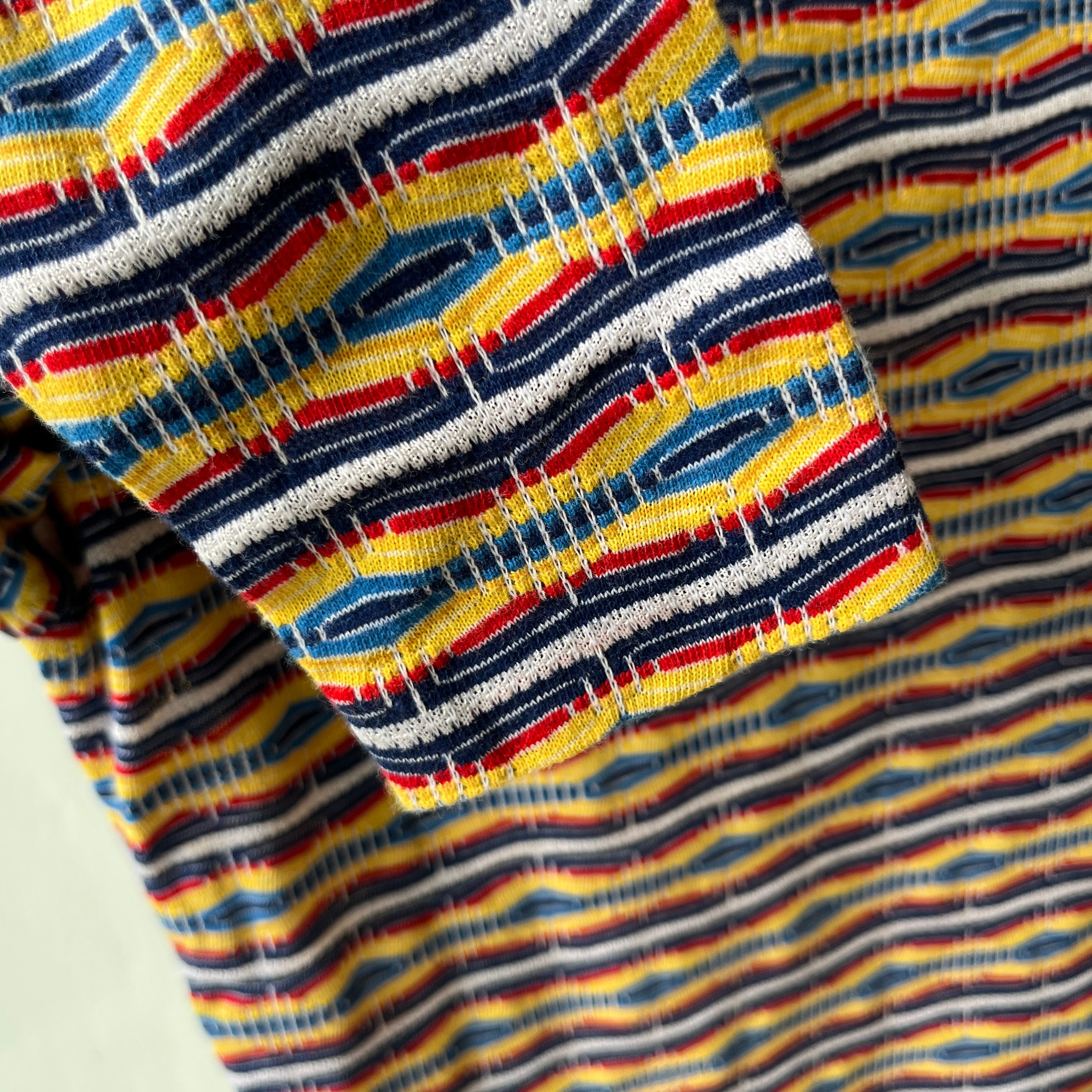 1970s Striped Long Sleeve Not Stretchy T-Shirt