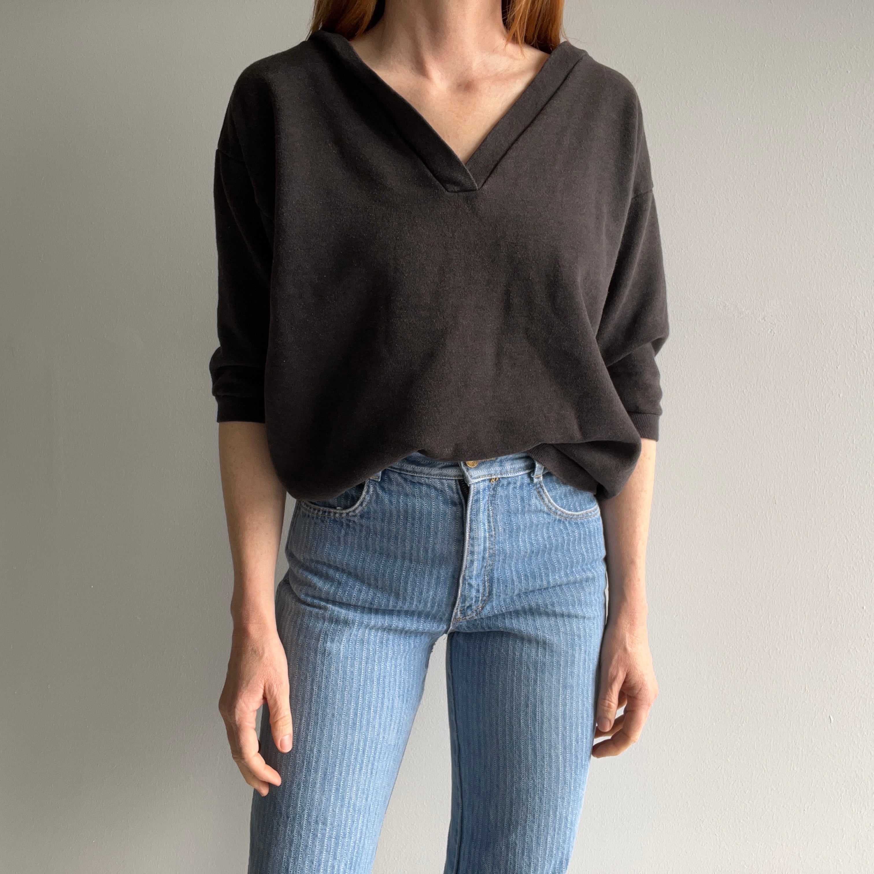 1970/80s Sweetest Deep V Faded Blank Black Shorter Sweatshirt