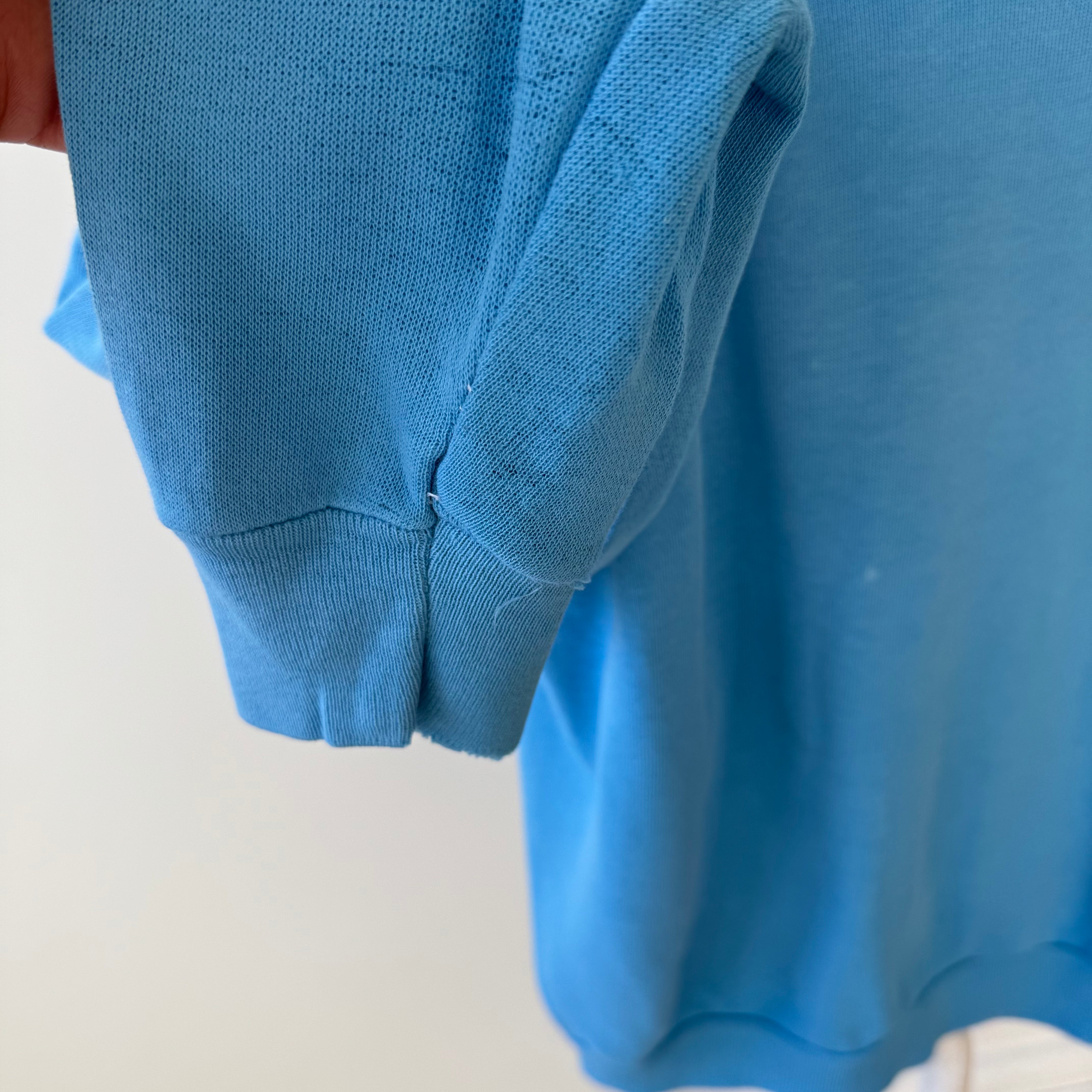 1970/80s Thin and Slouchy Sky Blue Sweatshirt - !!!!