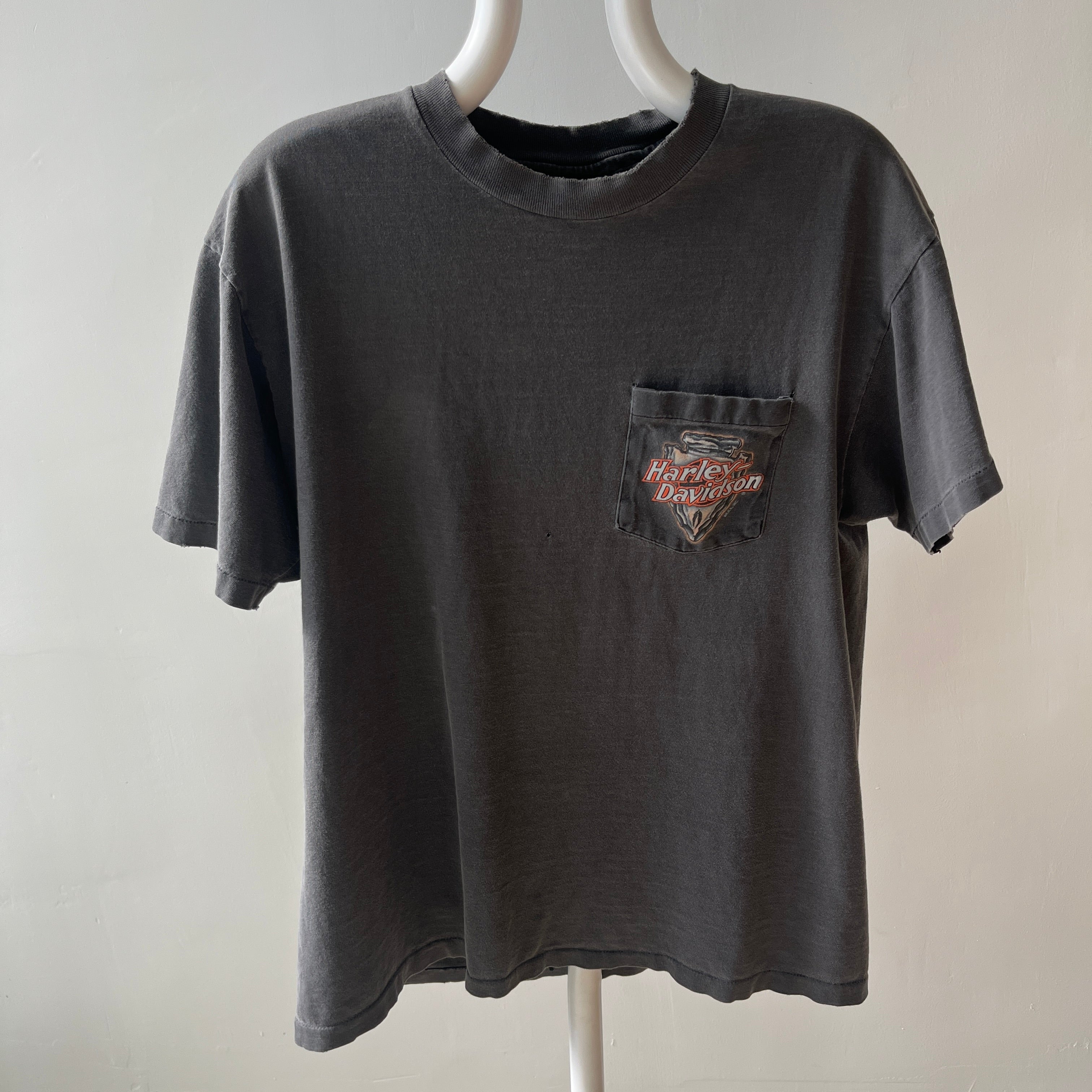 1980/90s !!!! Perfectly Tattered, Torn and Worn Harley Front and Back Pocket T-Shirt - THIS. IS. RAD.