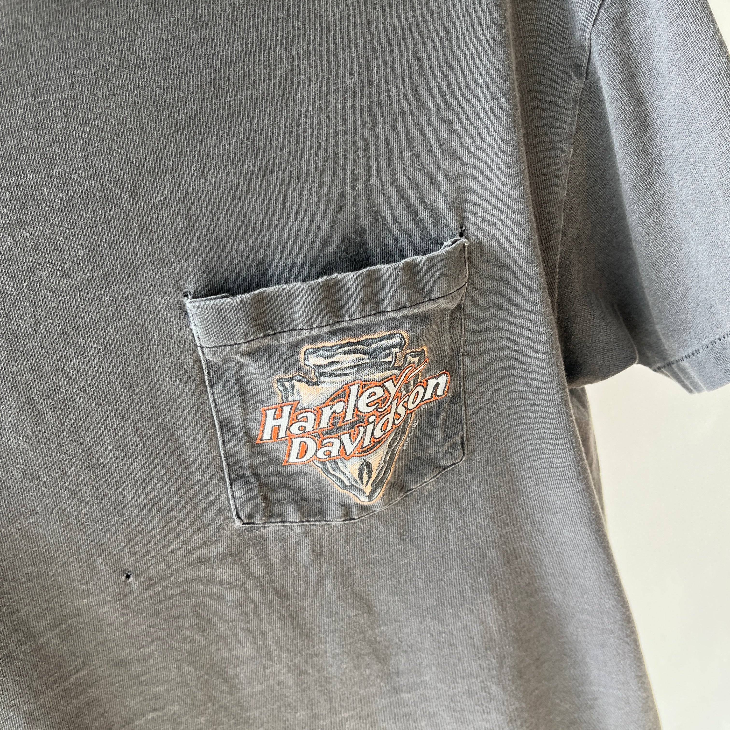 1980/90s !!!! Perfectly Tattered, Torn and Worn Harley Front and Back Pocket T-Shirt - THIS. IS. RAD.