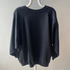 1980/90s Easy Breezy Blank Black Sweatshirt - Cozy