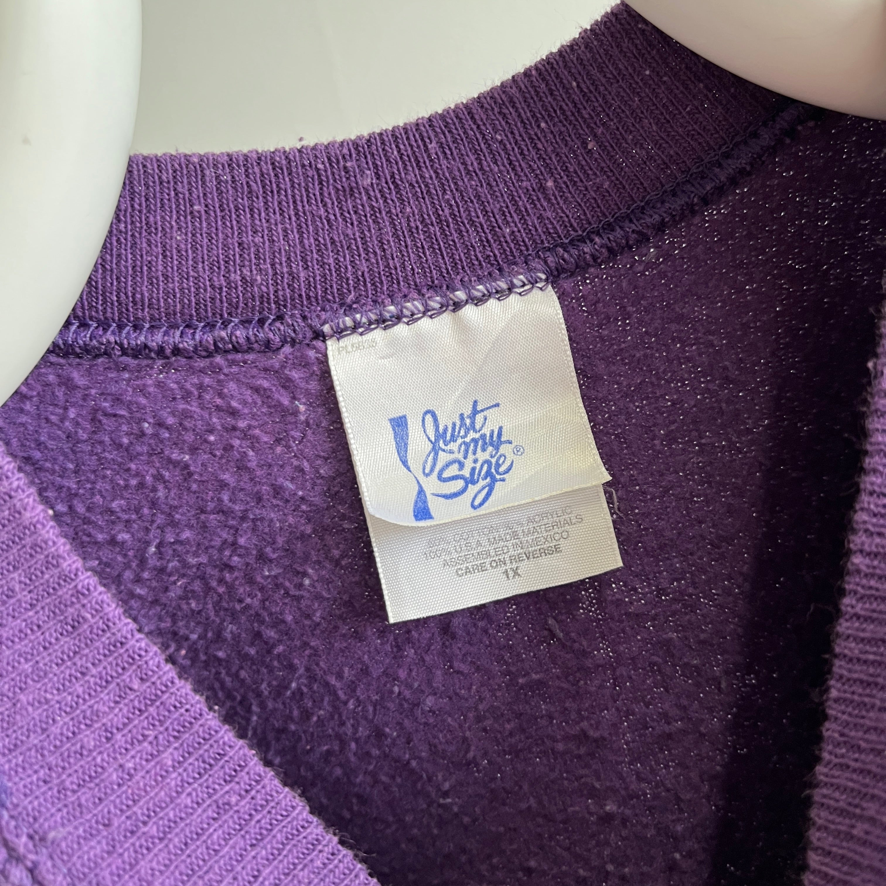 1980s Purple Sweatshirt with a Lovely Drop Pit