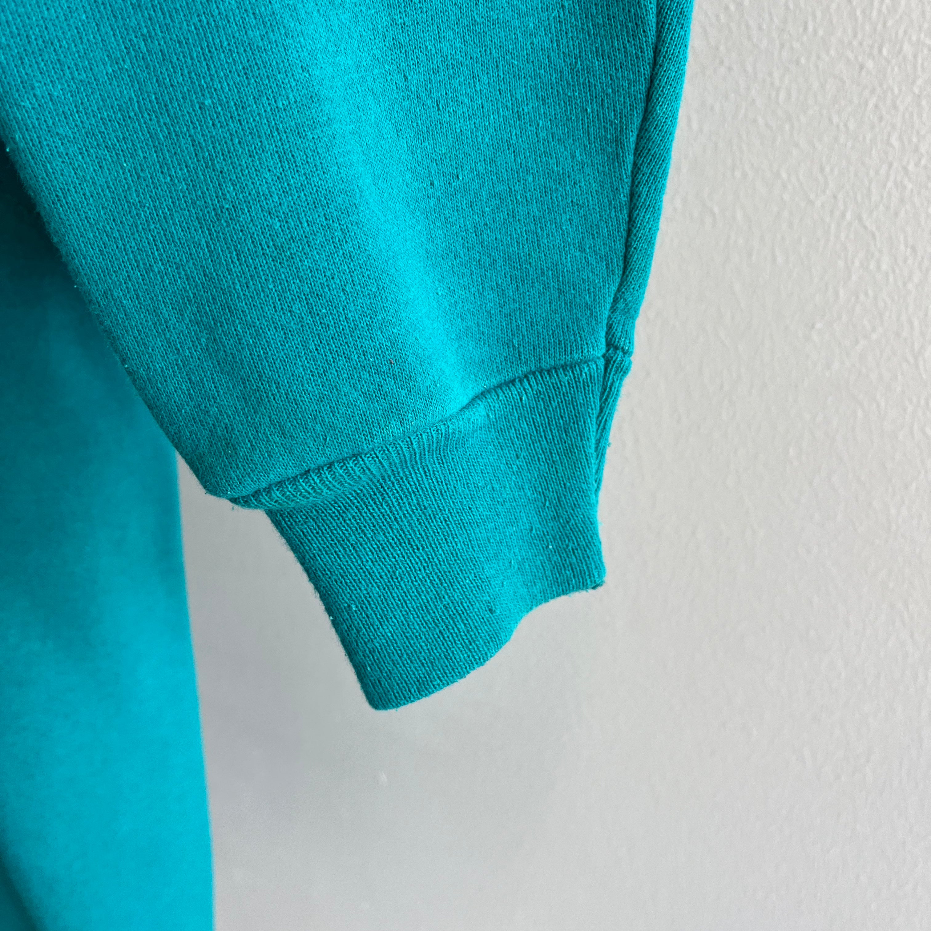 1980/90s Hanes Her Way Turquoise Raglan Sweatshirt