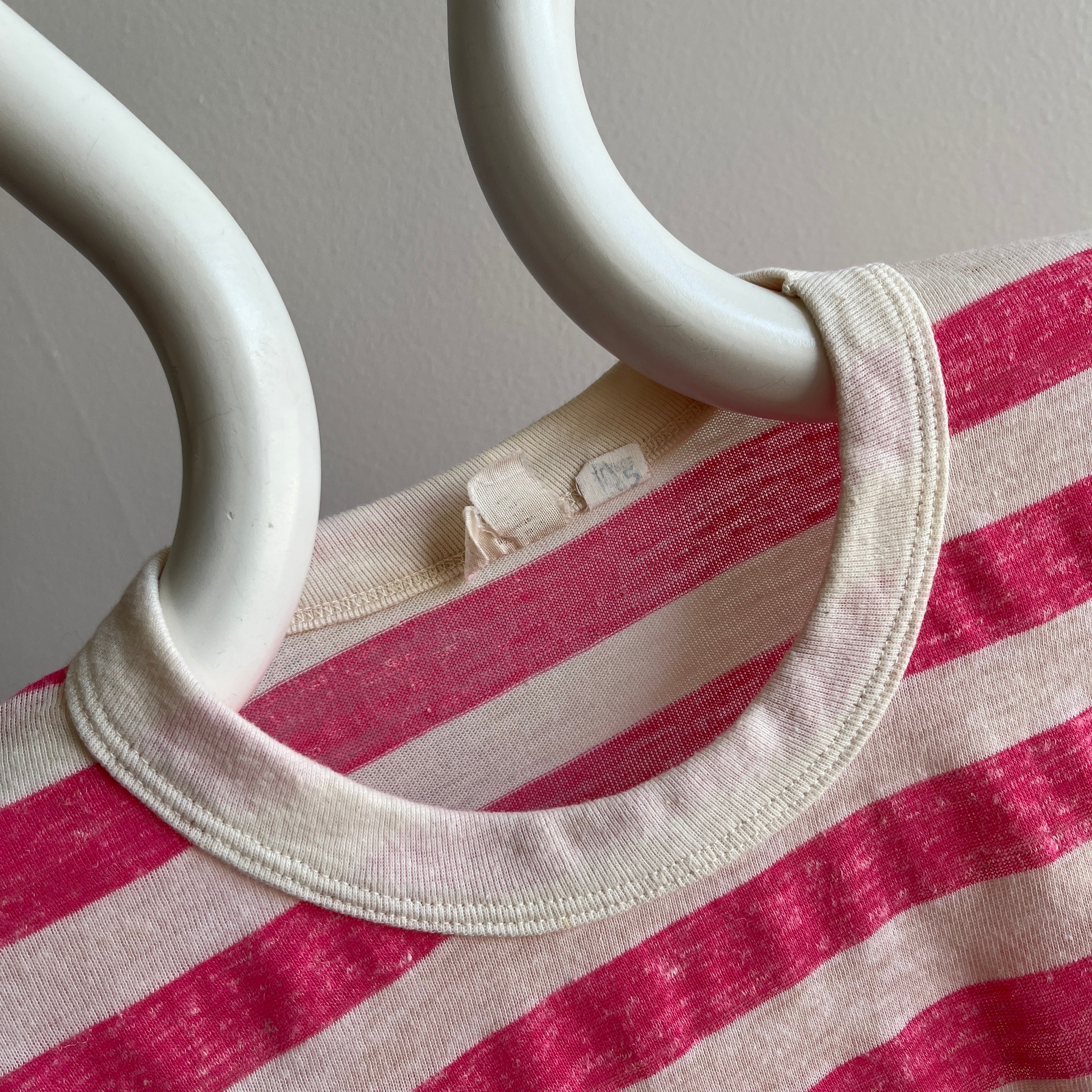 1970/80s Hot Pink Striped T-Shirt - !!!!