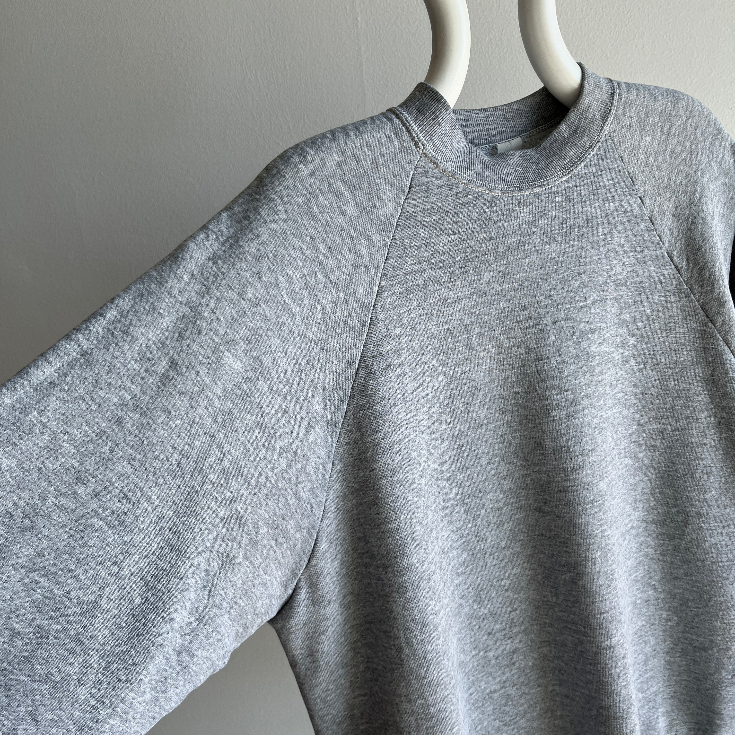 1980/90s Blank Gray Sweatshirt with Contrast White Stitching