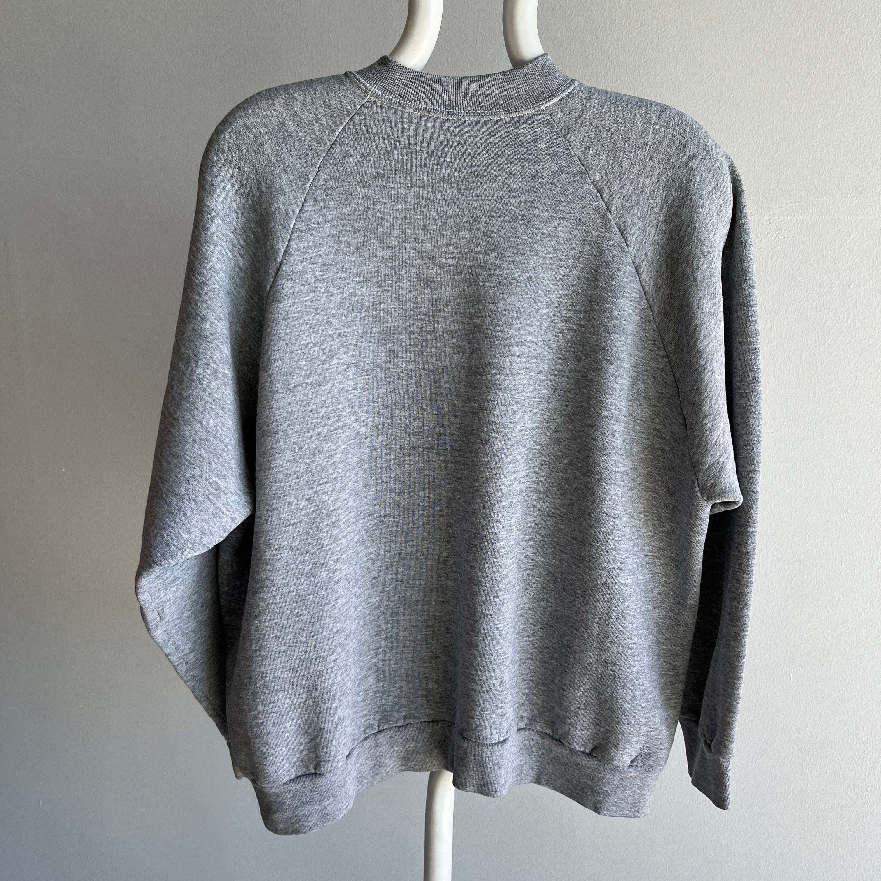 1980/90s Blank Gray Sweatshirt with Contrast White Stitching