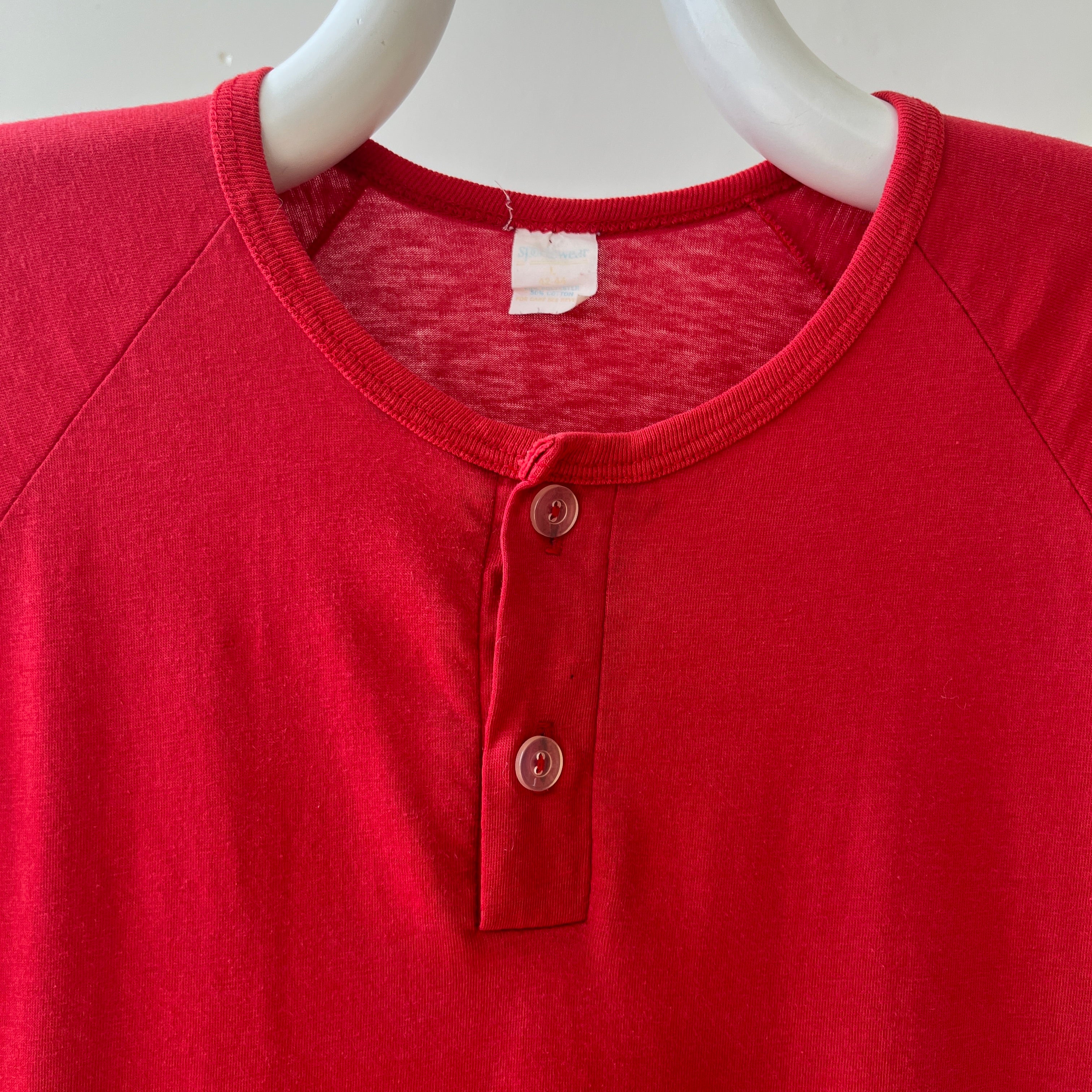 1970s Faded Red Short Sleeve Henley T Shirt