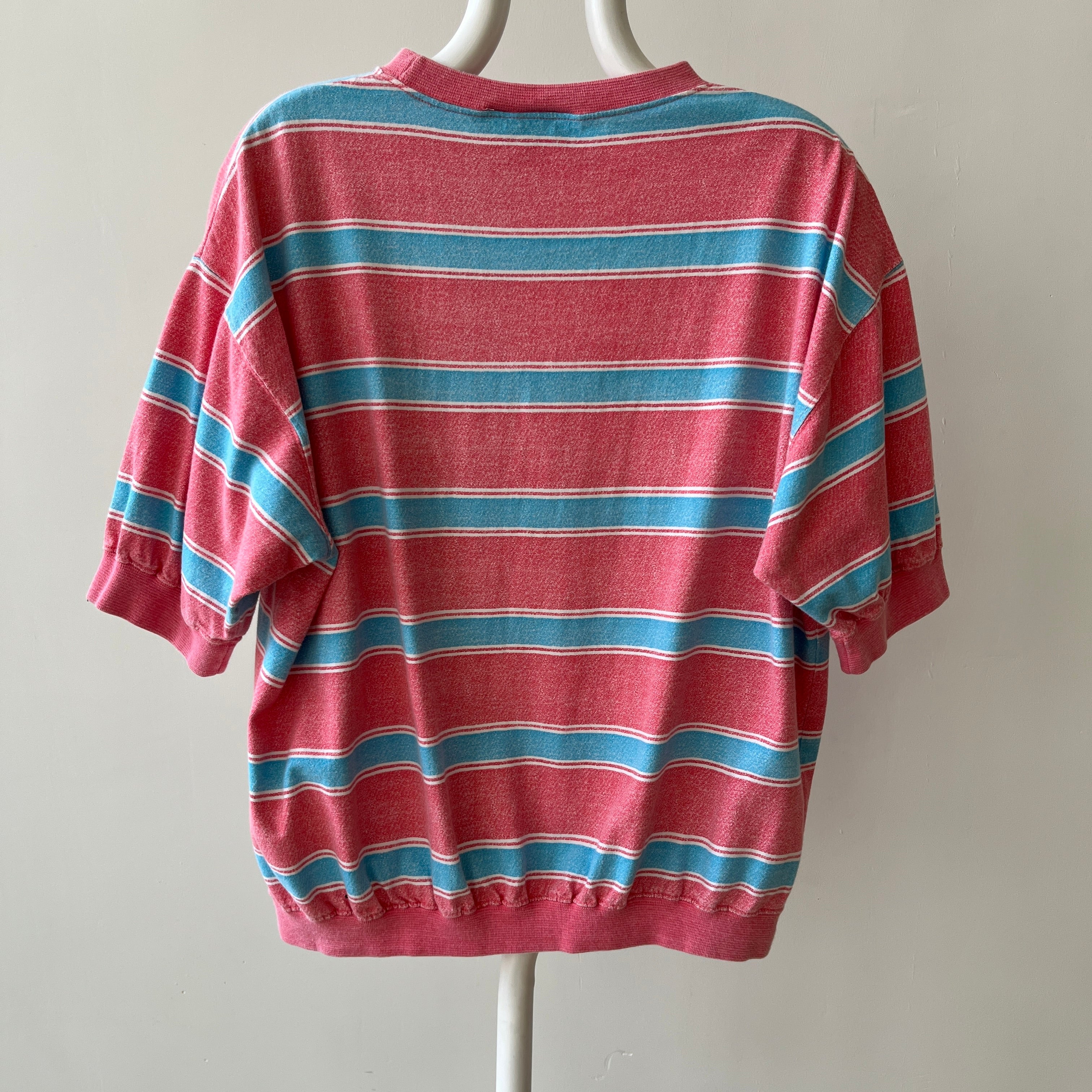 T-shirt teinté de peinture noire vierge des années 00