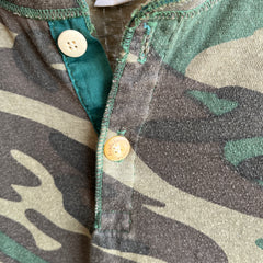 1980s Duofold Super soft camo Thermal Henley with Mismatching Buttons