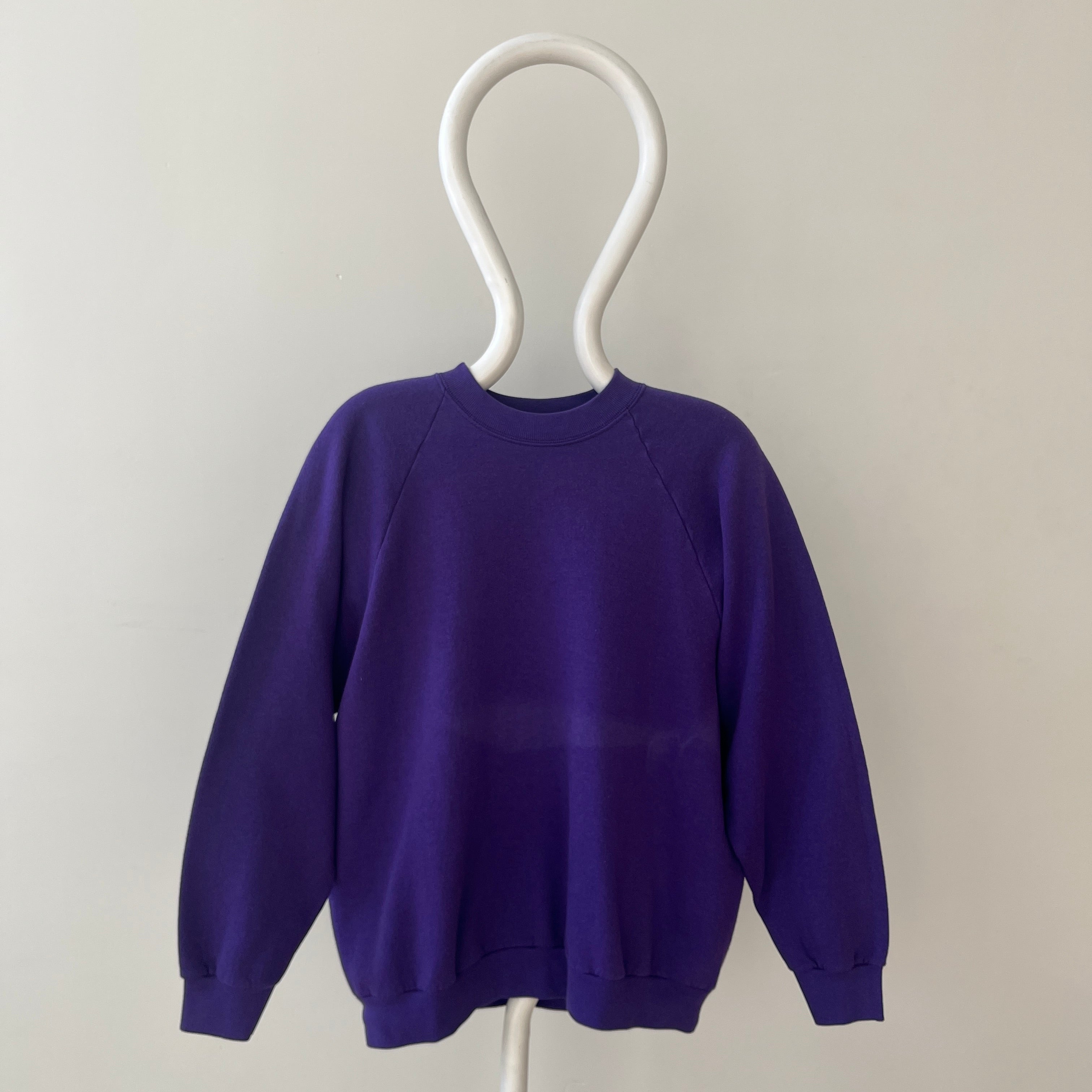 Brouillon de sweat-shirt vierge