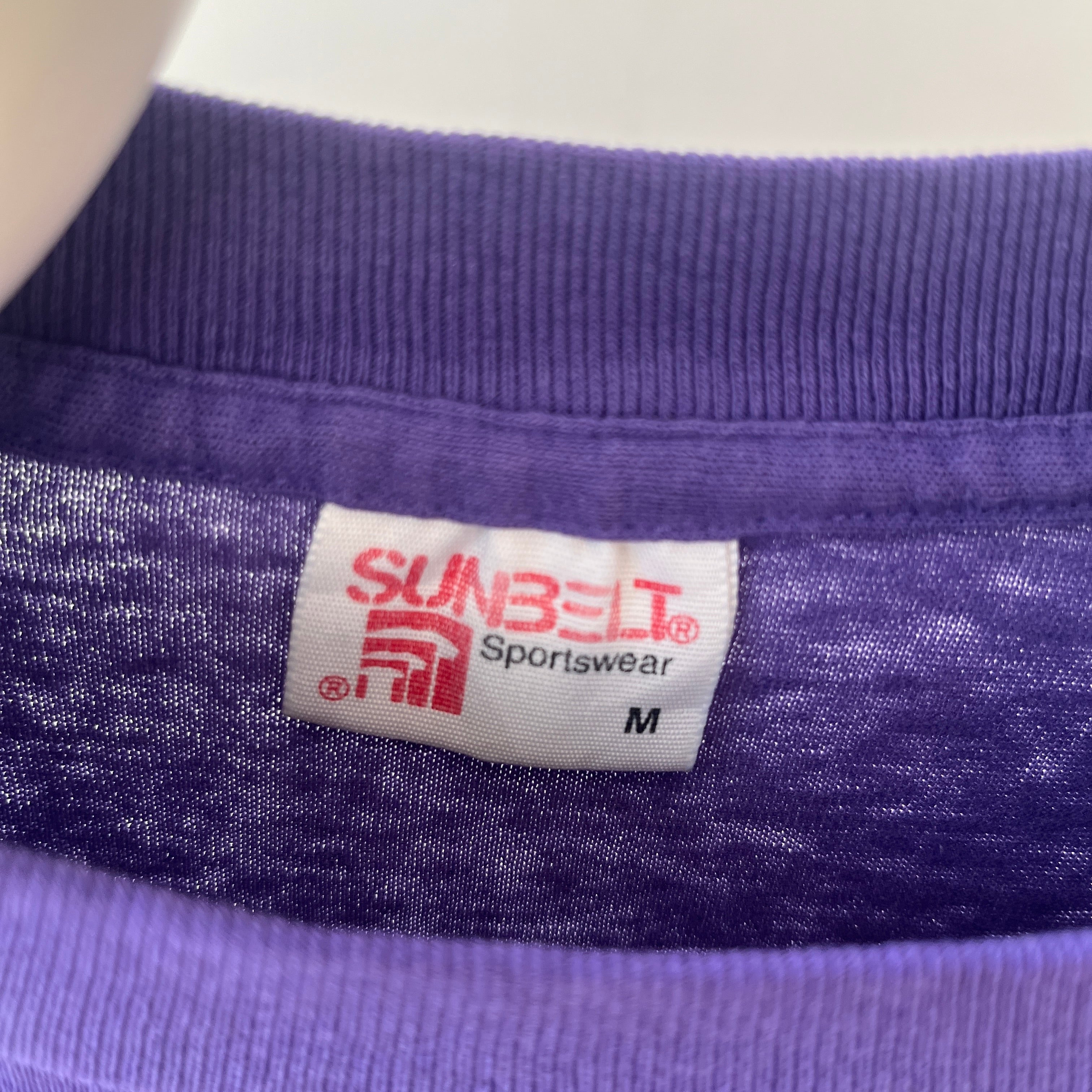 T-shirt teinté de peinture noire vierge des années 00