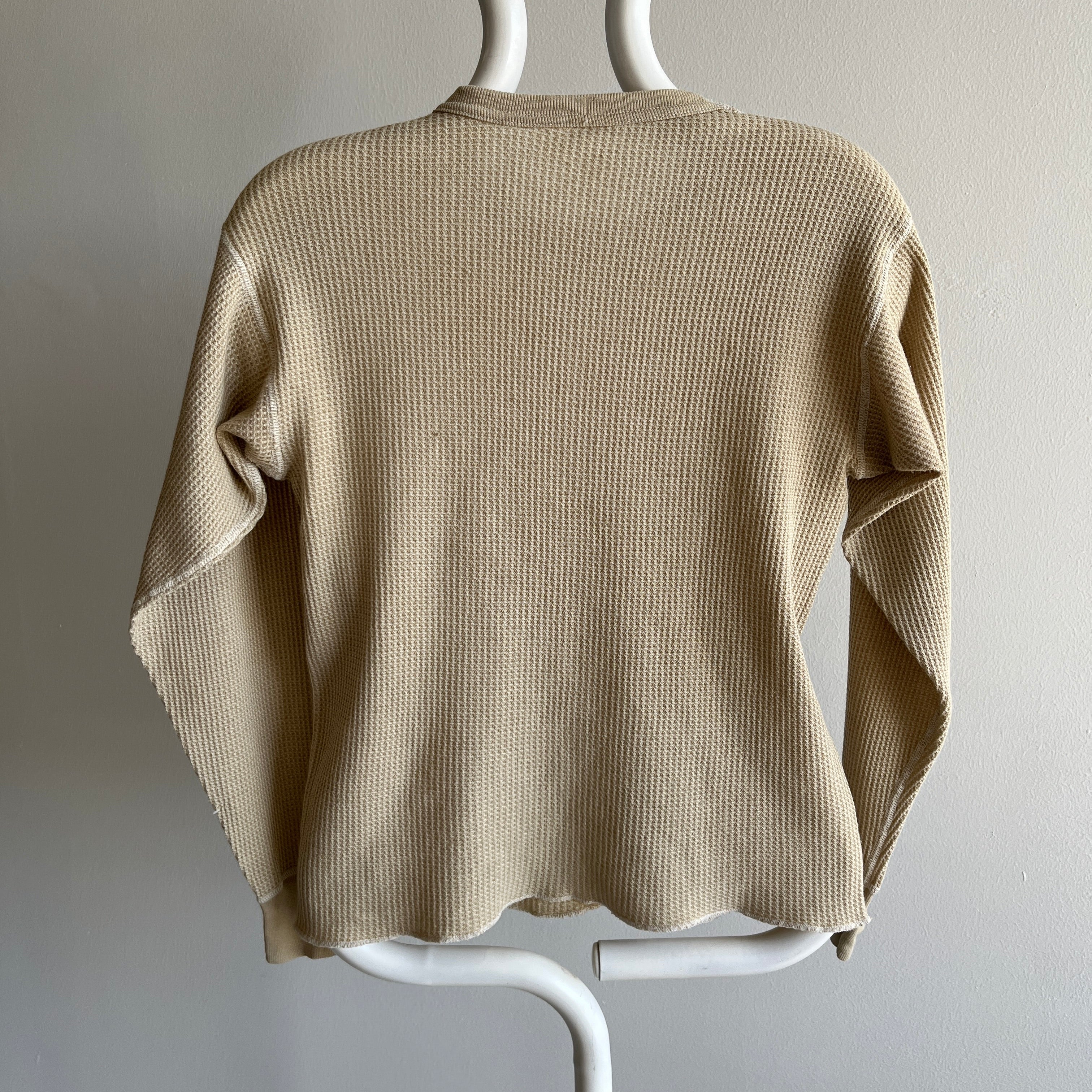 1980s Tan/Khaki/Boba Tea Colored Thermal Knit