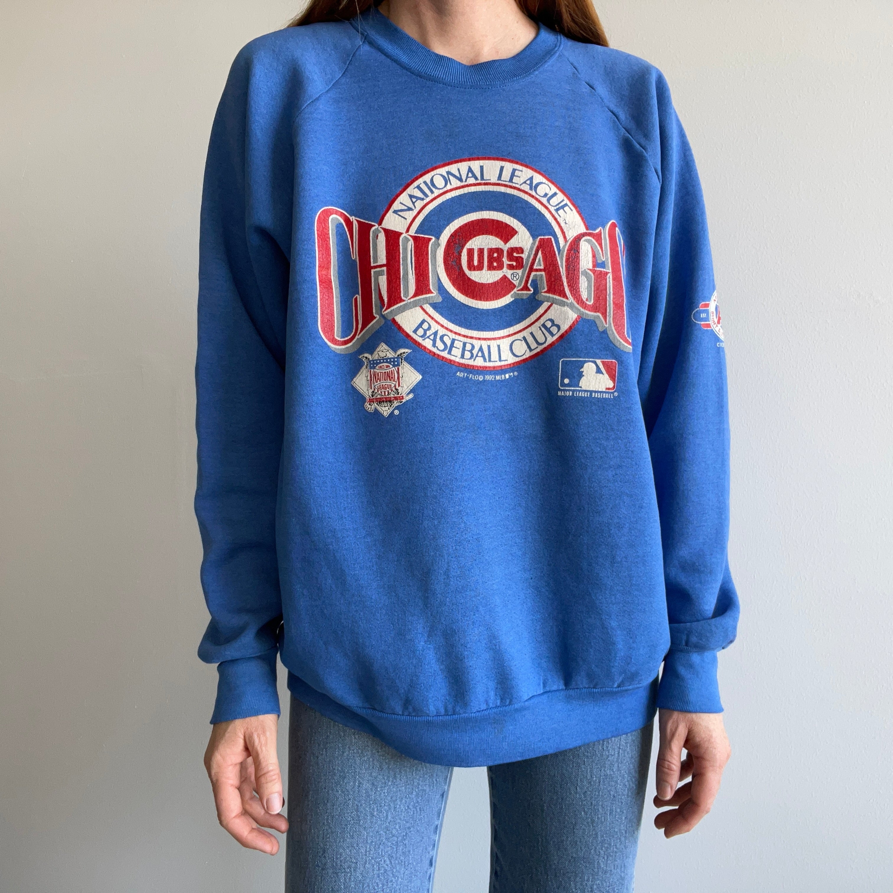 1992 Chicago Cubs Sweatshirt on an FOTL - WOW – Red Vintage Co