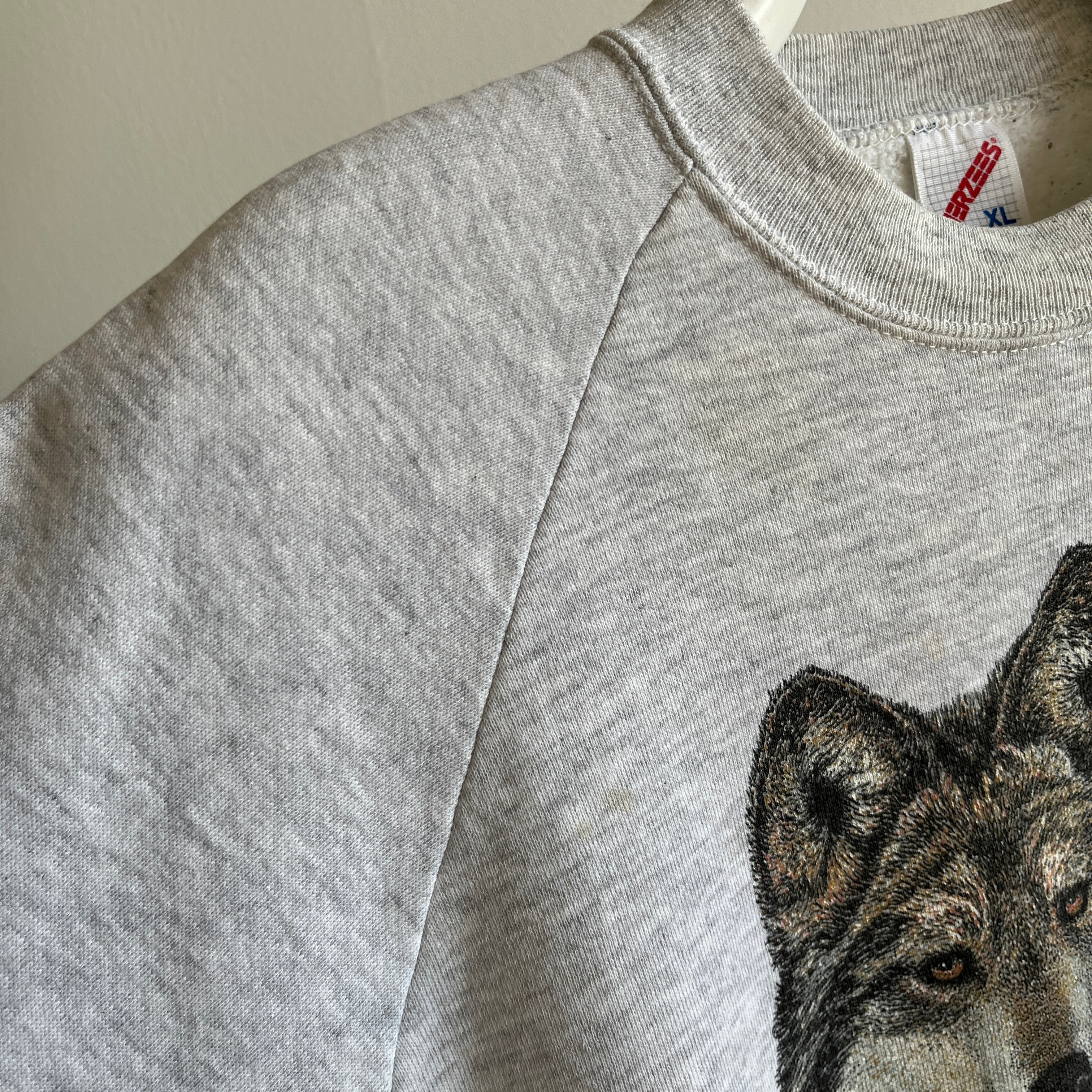 1988 (?) Beautiful Wolf Buddy Sweatshirt