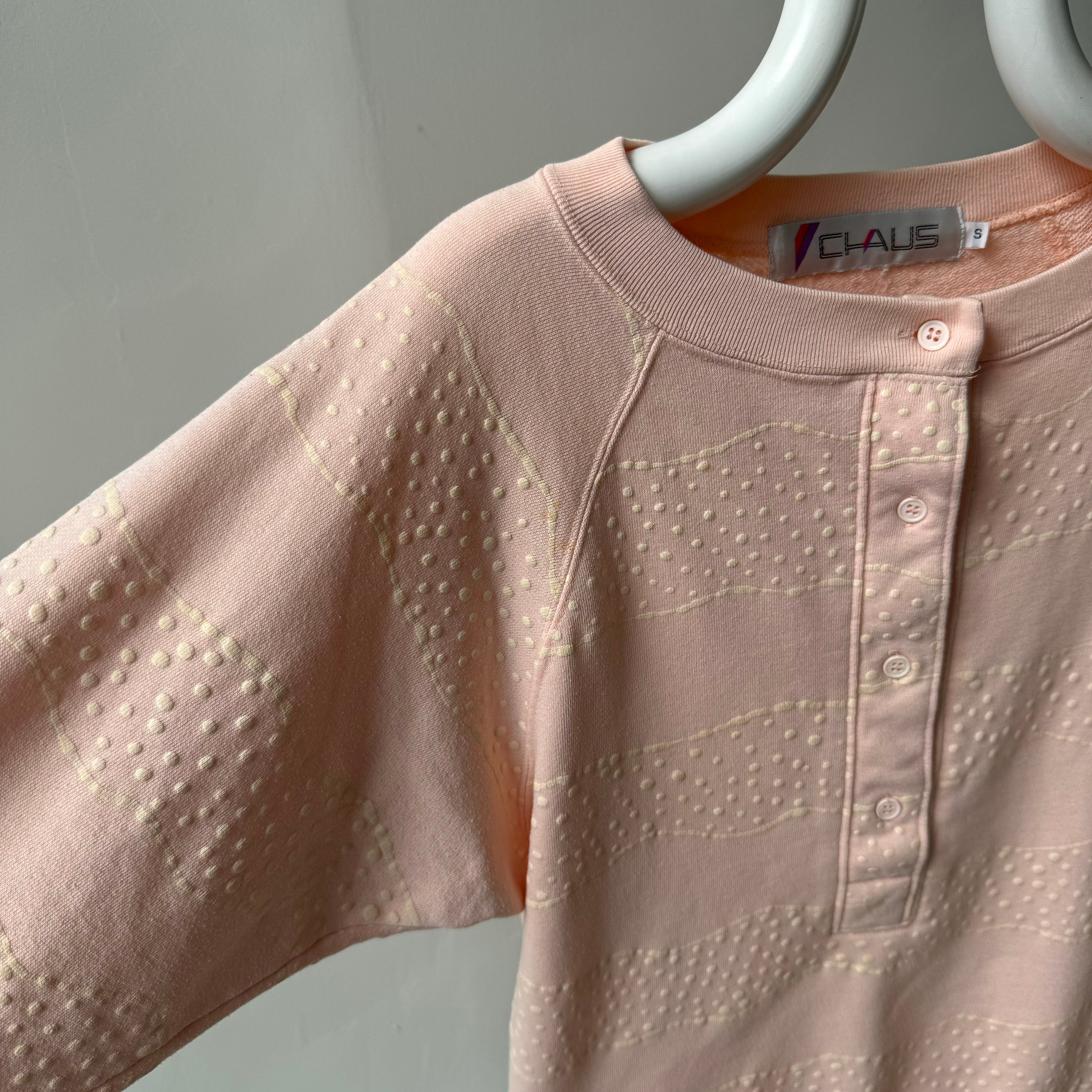 1980s Henley Sweatshirt in a Faded Peach - So very very Eighties