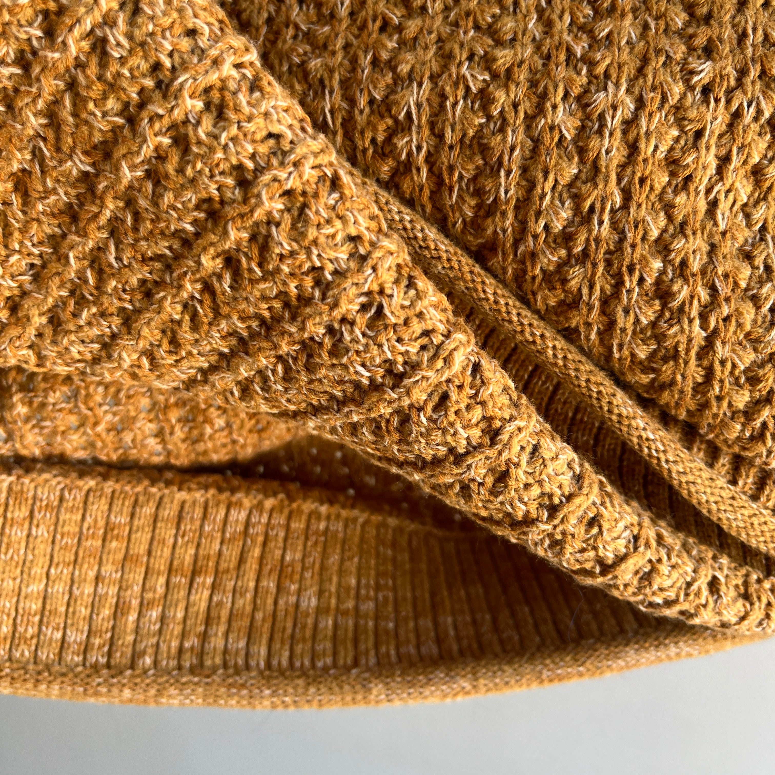 1980s Beautiful Handknit Pumpkin Spice Soft Cotton Blend Knit