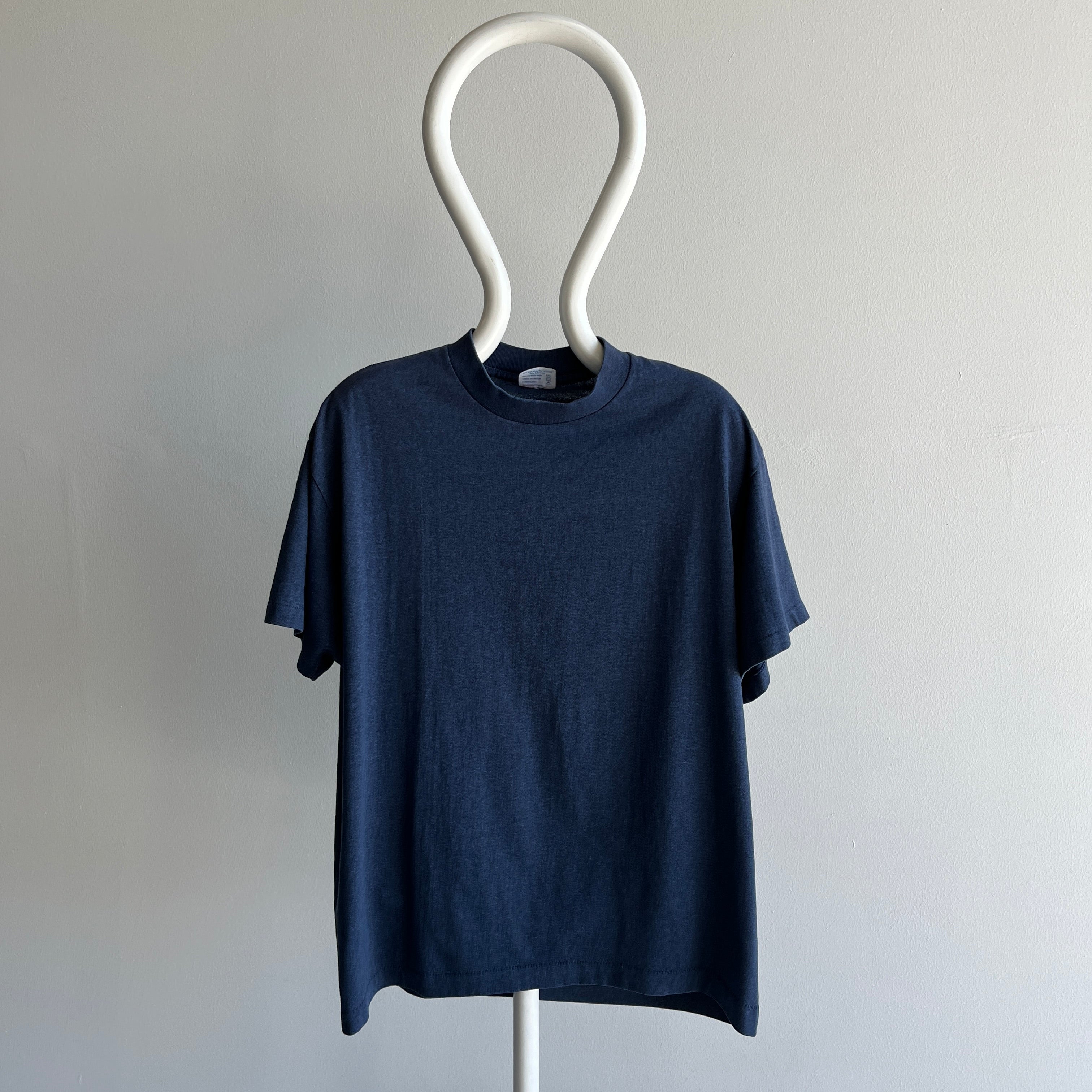 1980s Absolutely Beautiful Blank Navy T-Shirt - Above Average