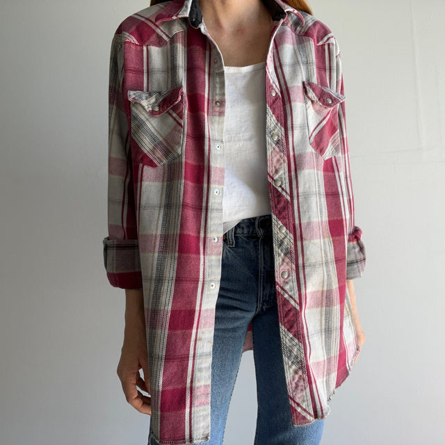 1990s Nicely Worn and Stained Heavyweight Cotton Wrangler Cowboy Flannel