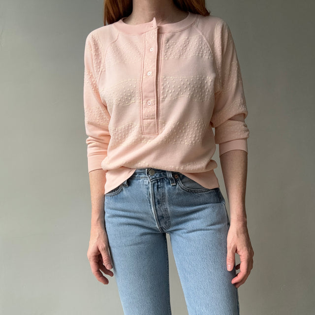 1980s Henley Sweatshirt in a Faded Peach - So very very Eighties