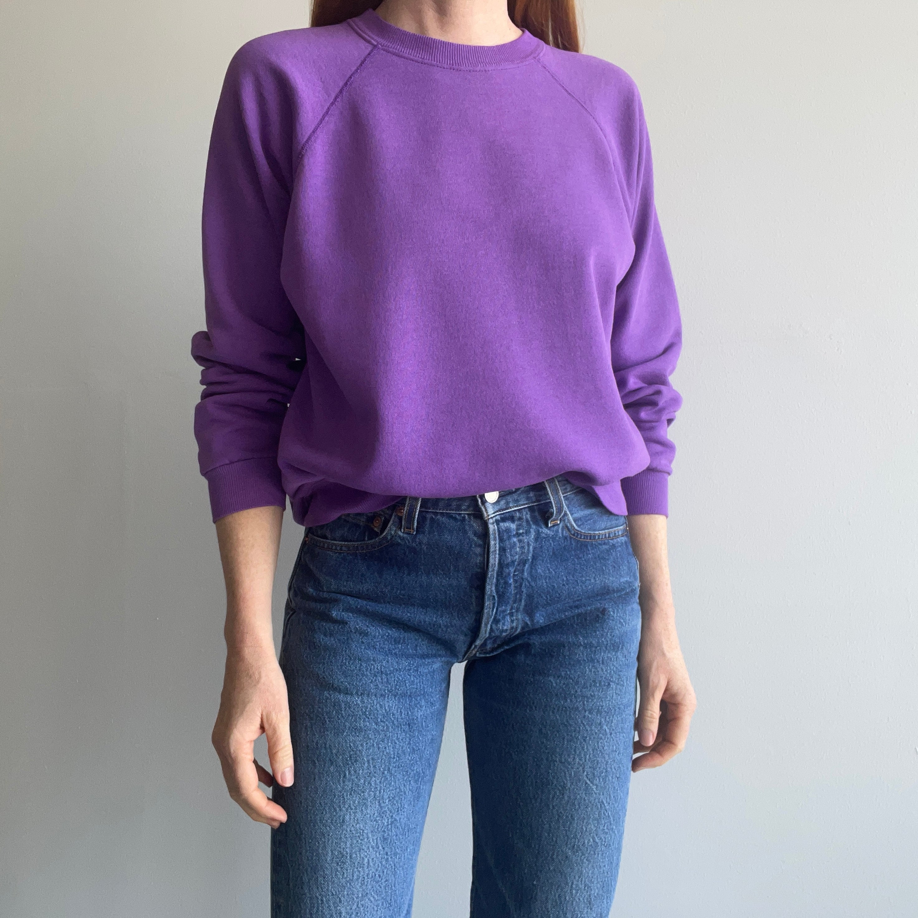 1980s Thin and Slouchy Sun Faded Blank Purple Raglan Sweatshirt