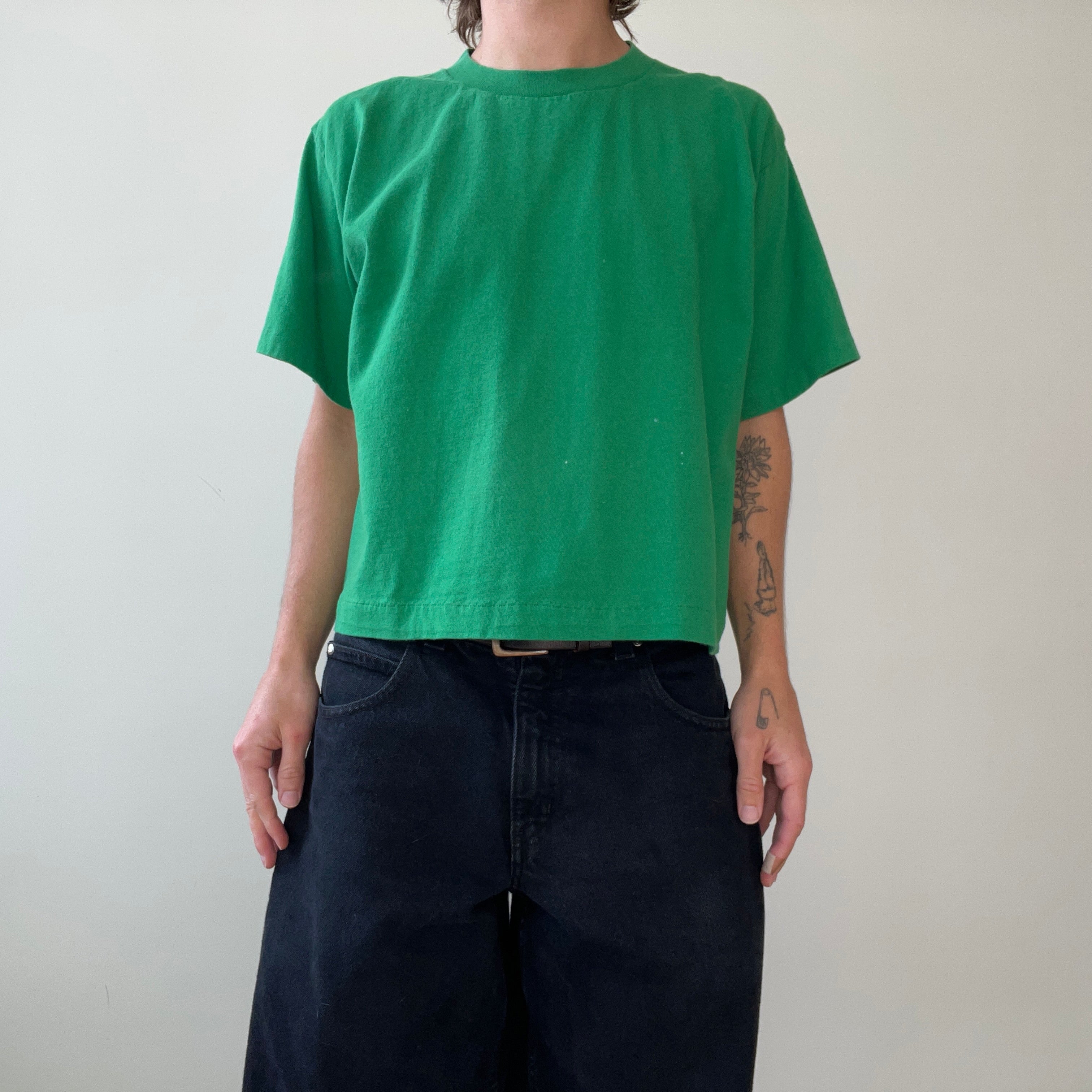 1990s Boxy Blank Green Cropped T Shirt