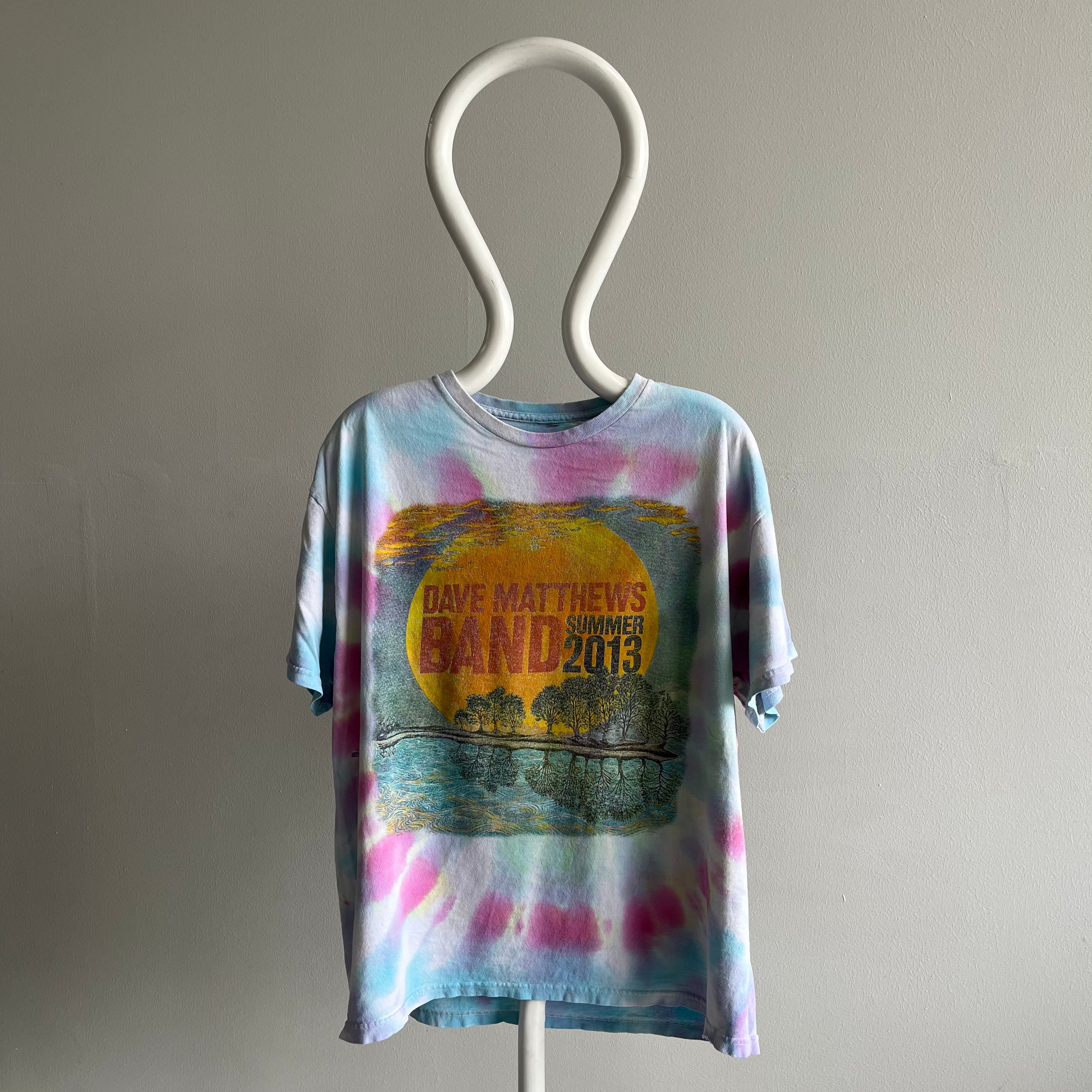 2013 (Not Vintage) Dave Matthews Band Perfectly Worn T-Shirt