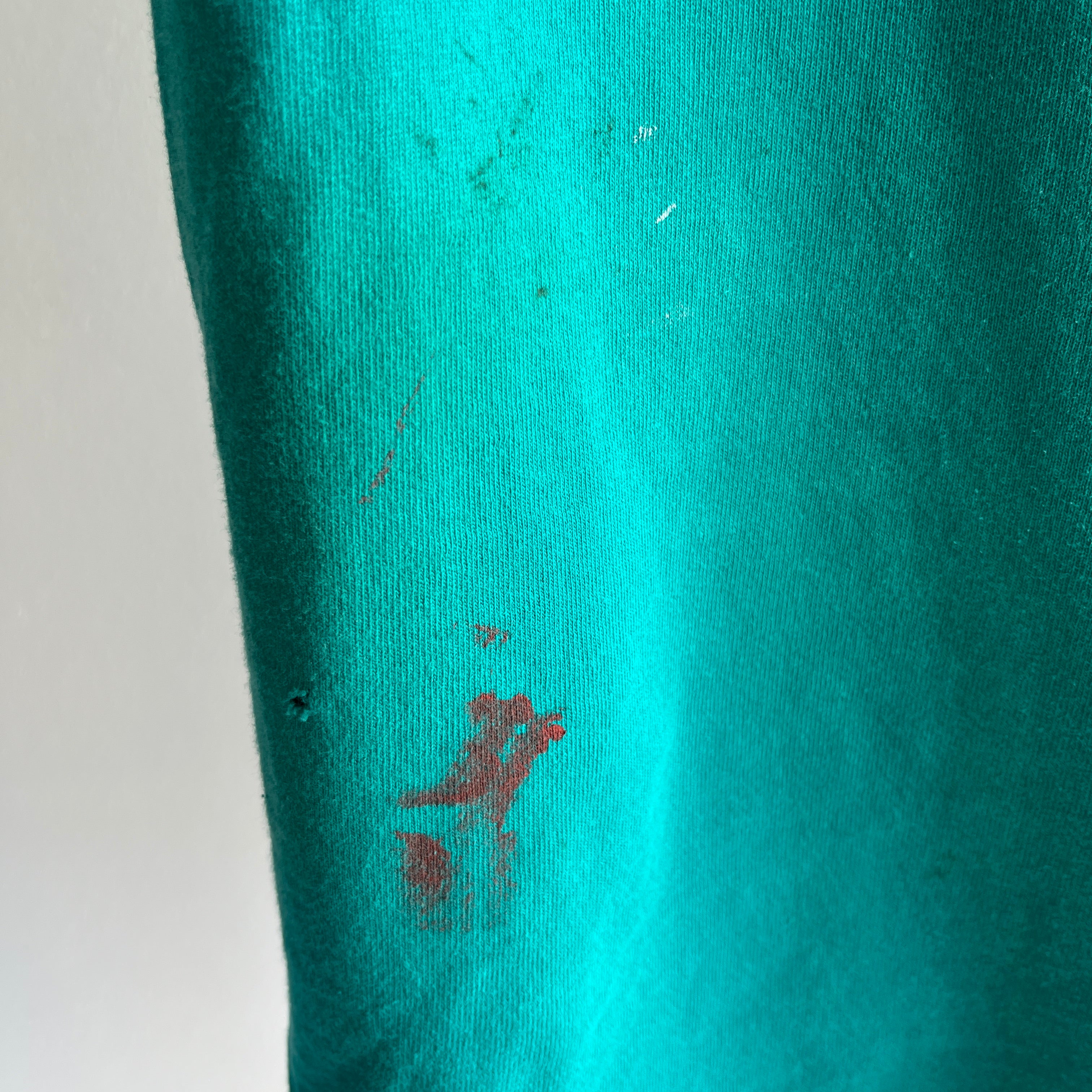 1980/90s Super Paint Stained an Beat Up Teal/Turquoise T-Shirt