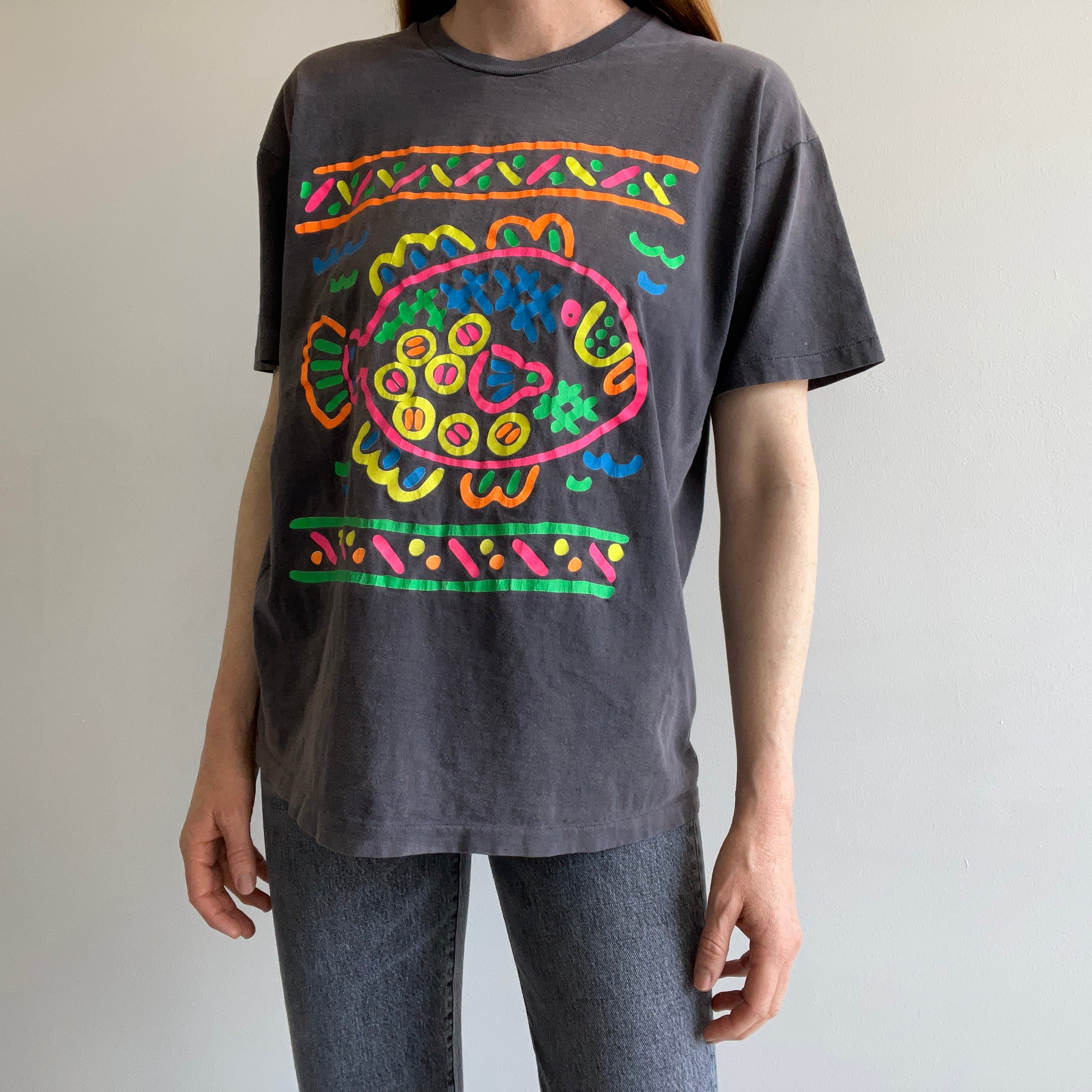 1980/90s Extremely Sun Faded Neon Fish Cotton T-Shirt