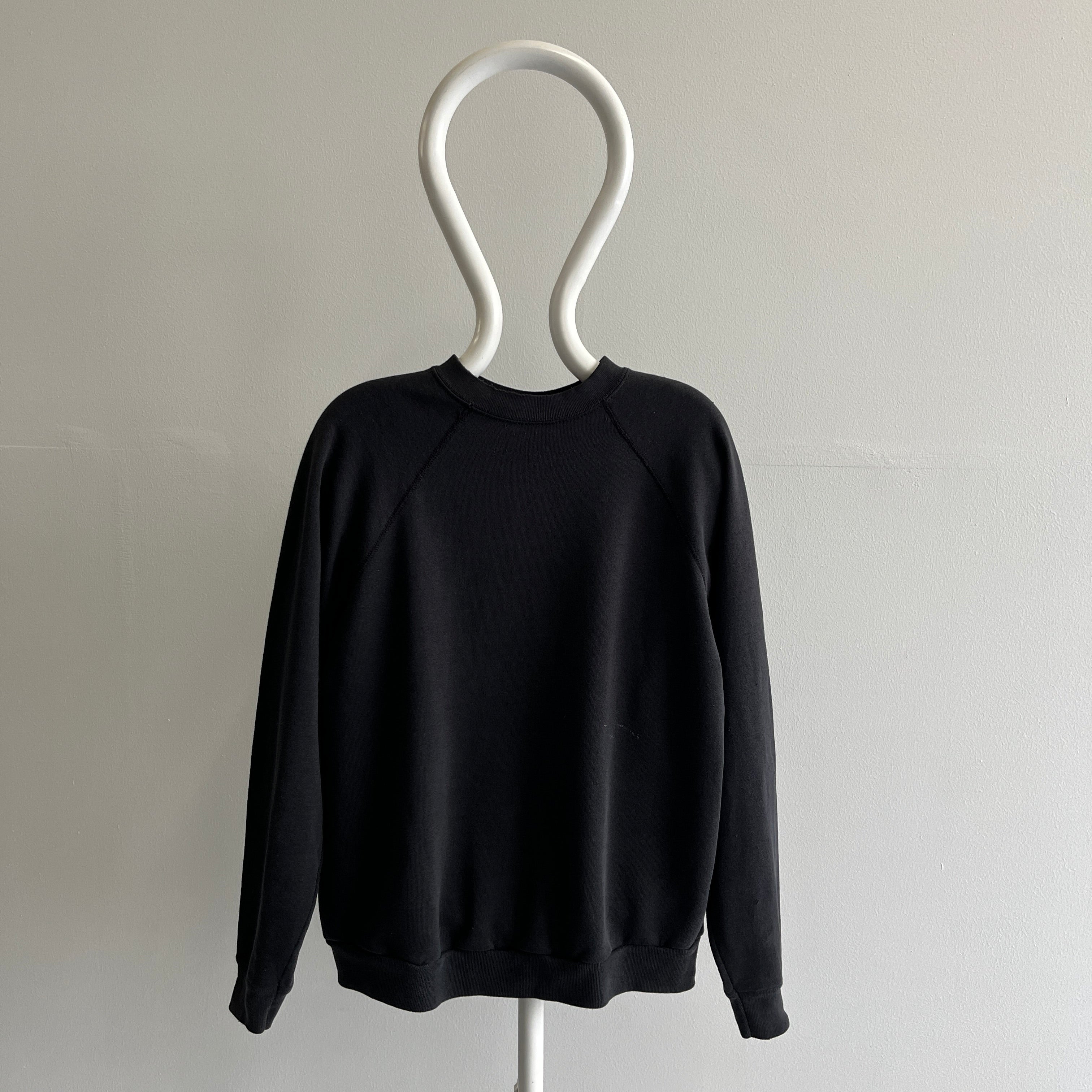 1980/90s Tultex Split Collar Blank Black Sweatshirt