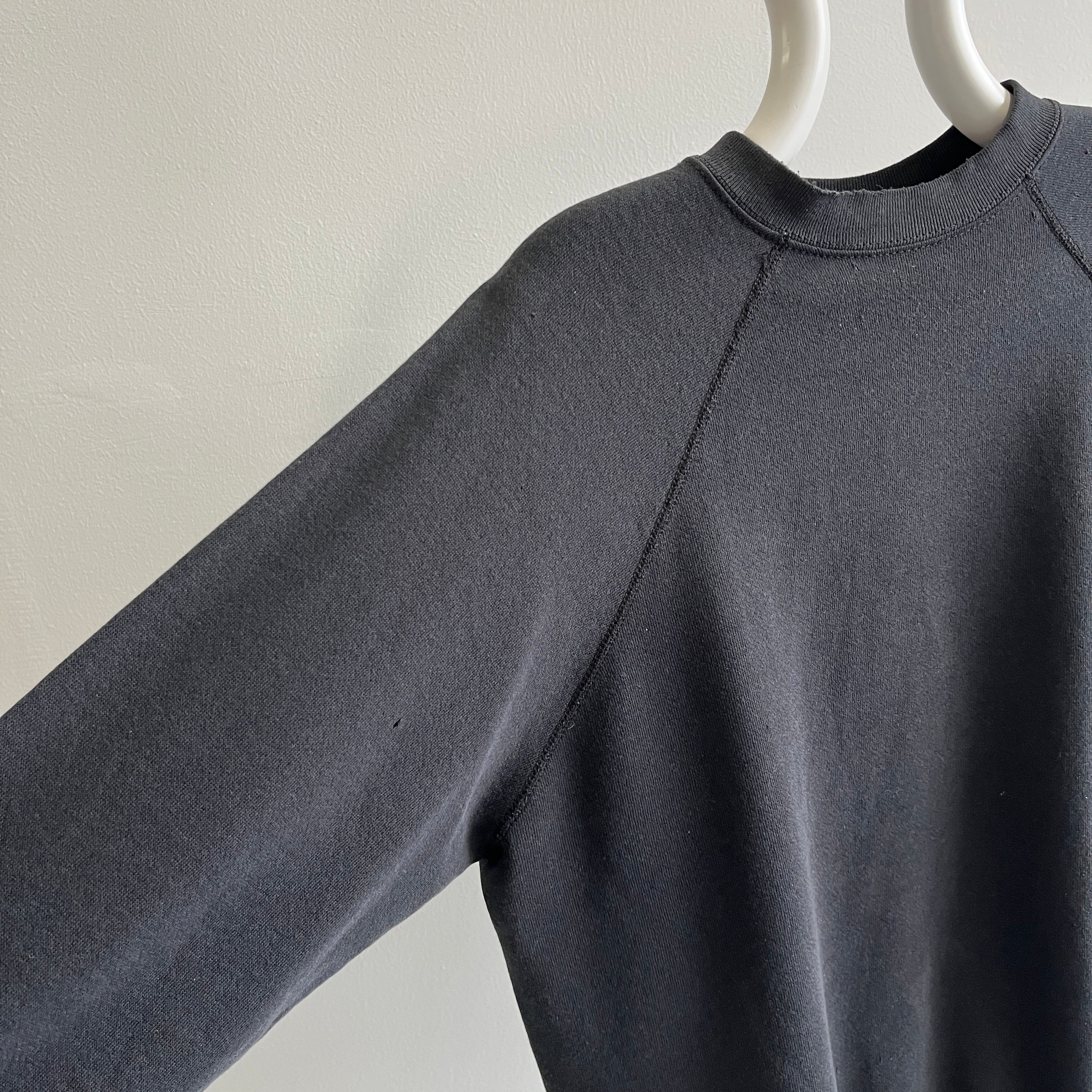 1980/90s Tultex Split Collar Blank Black Sweatshirt