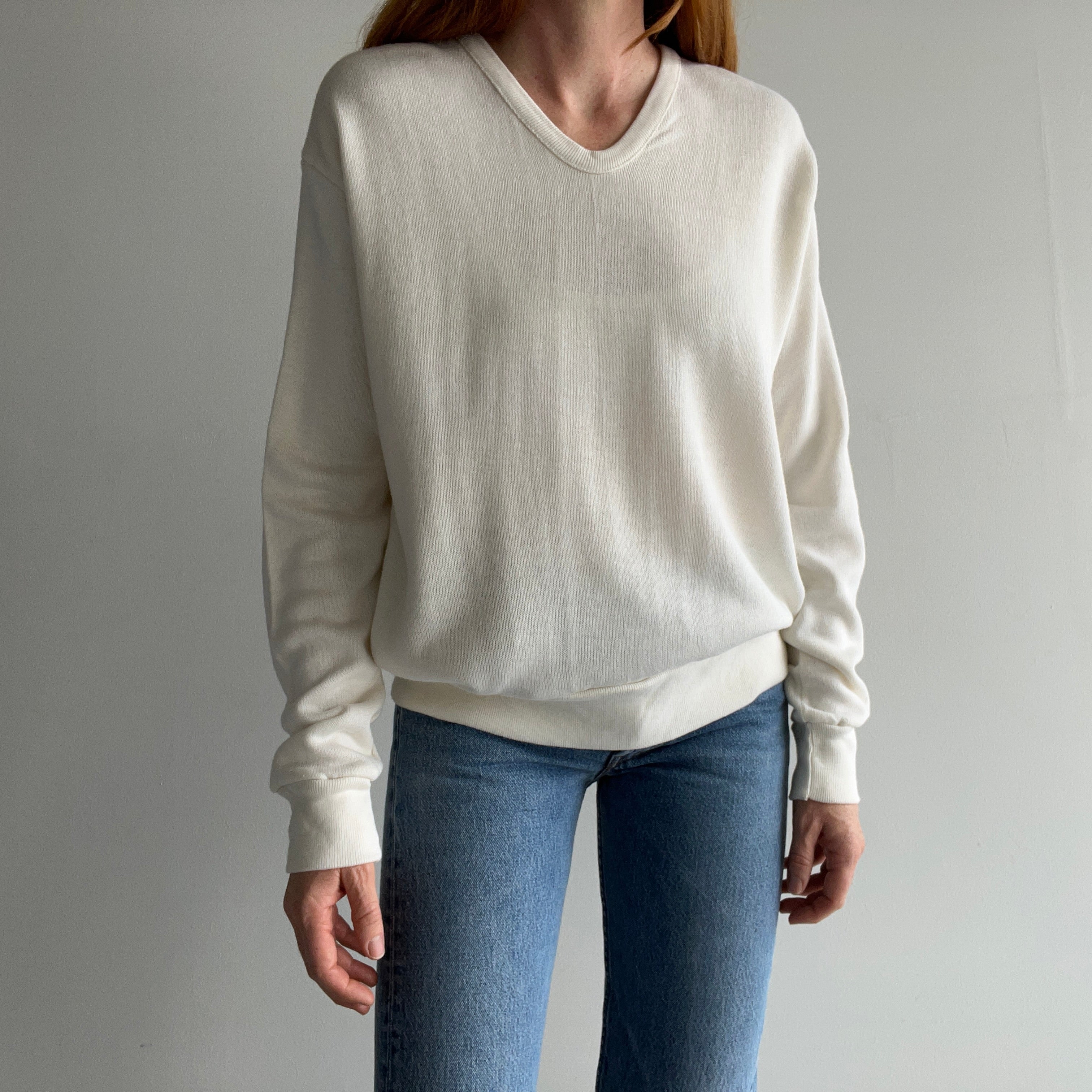 1970s Creamy White V-Neck Rayon and Nylon Sweater