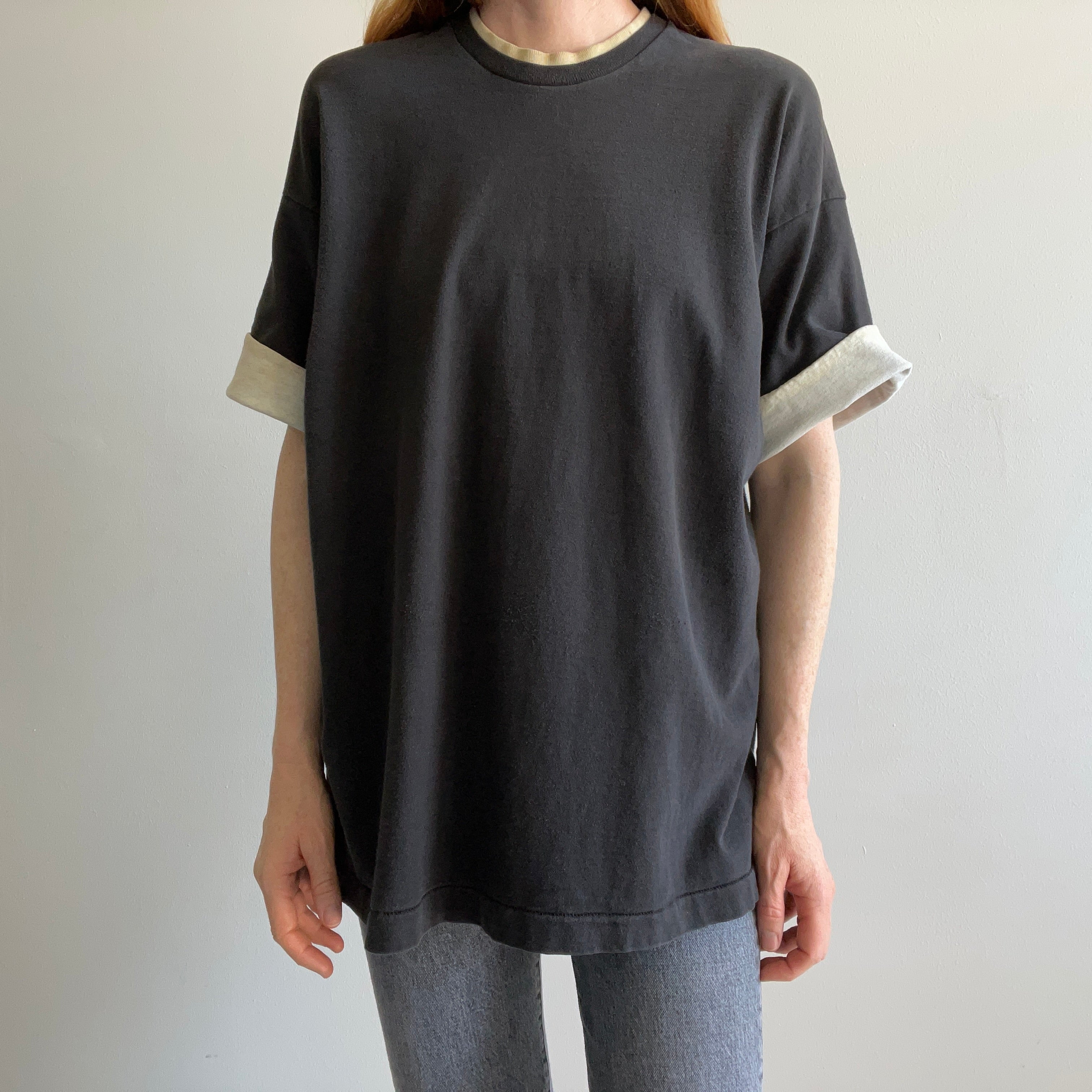 1980s Nicely Age Stained Two Toned Blank Black T-Shirt by Mungswear