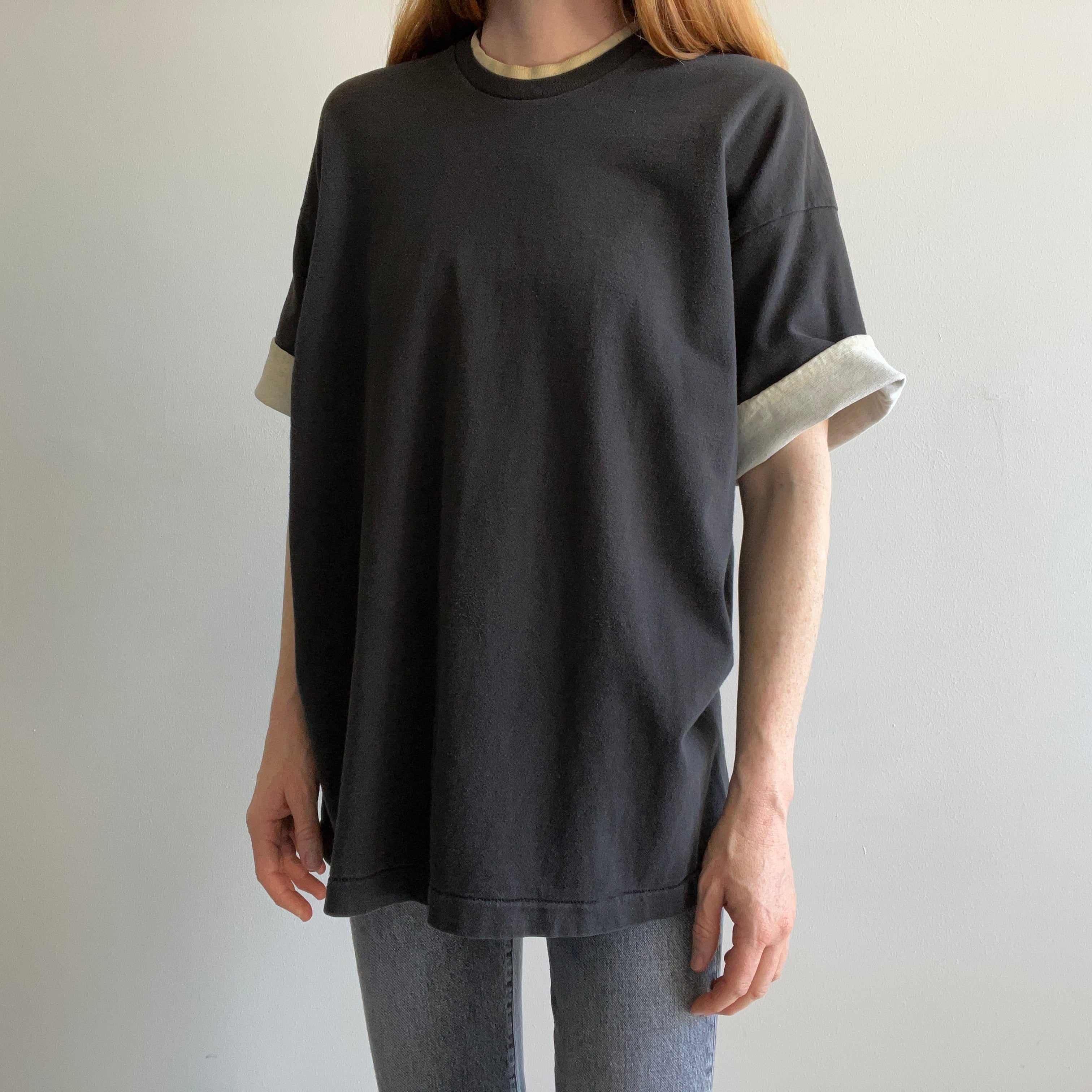 1980s Nicely Age Stained Two Toned Blank Black T-Shirt by Mungswear